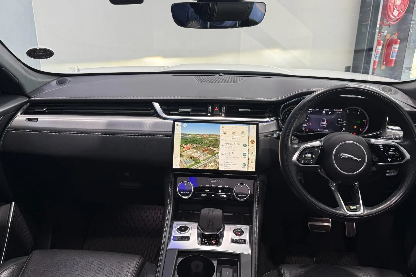 2024 Jaguar F-Pace D200 AWD R-Dynamic SE, photo 19 of 26