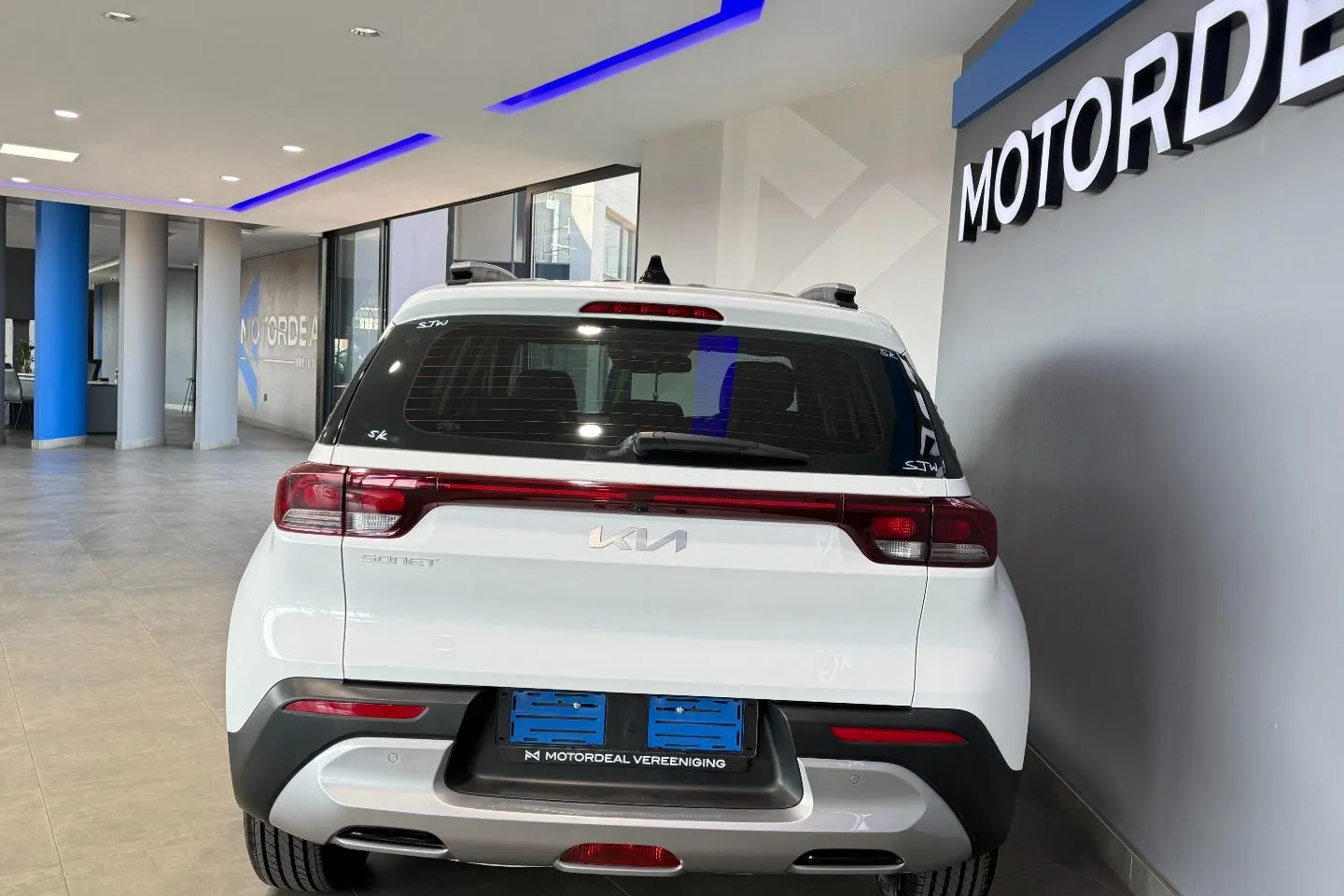 2024 Kia Sonet 1.5 EX, photo 12 of 25