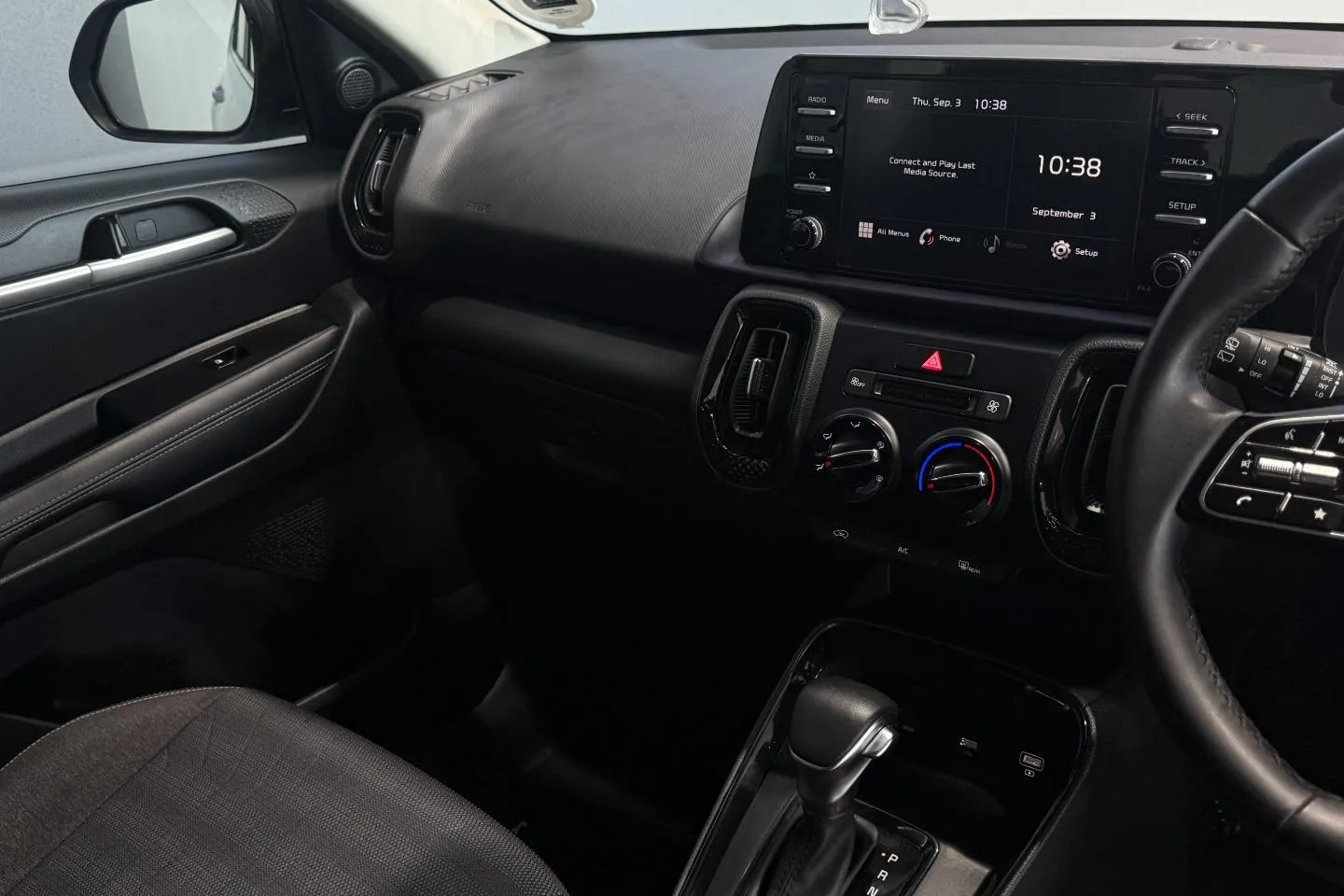 2024 Kia Sonet 1.5 EX, photo 14 of 25