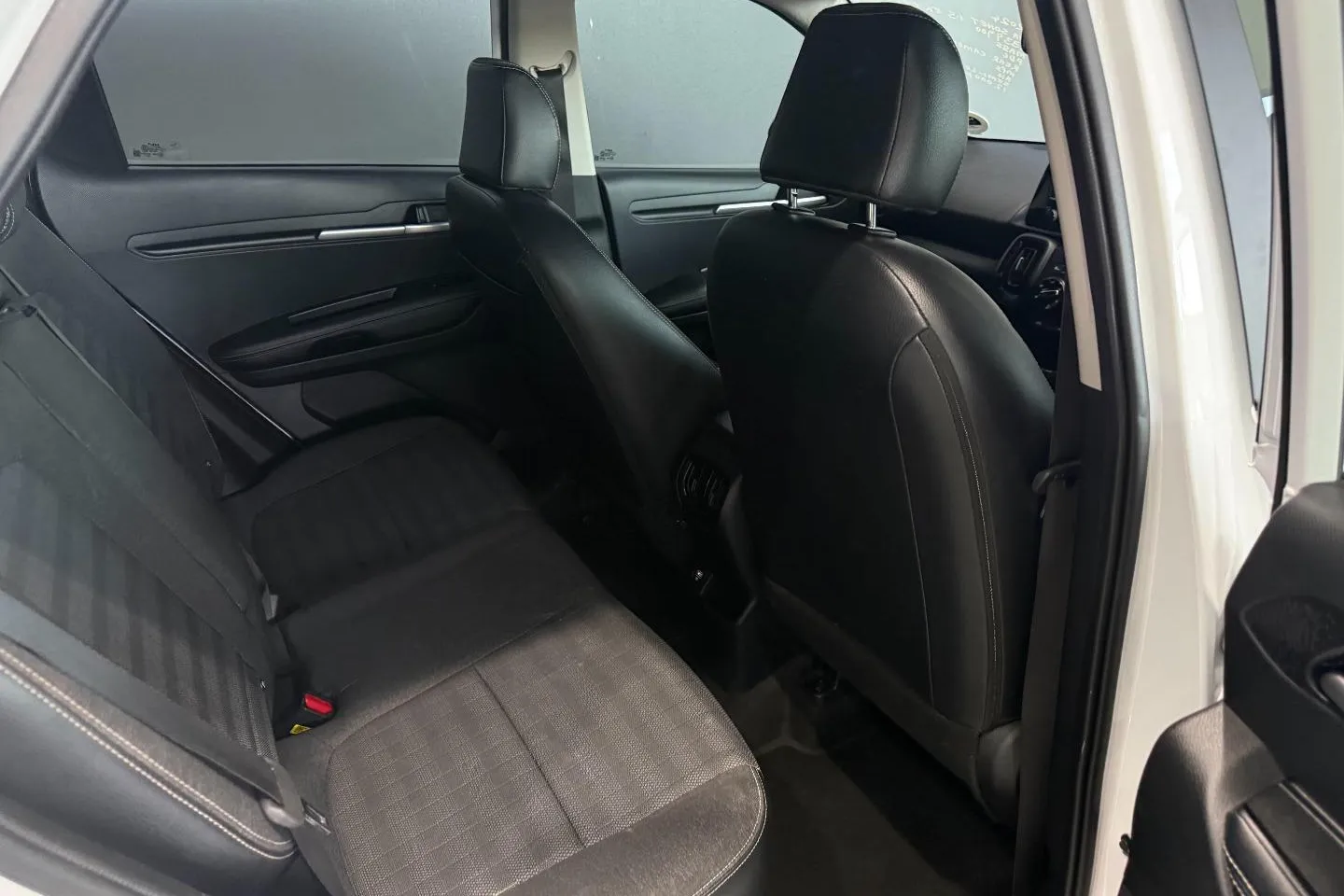 2024 Kia Sonet 1.5 EX, photo 19 of 25