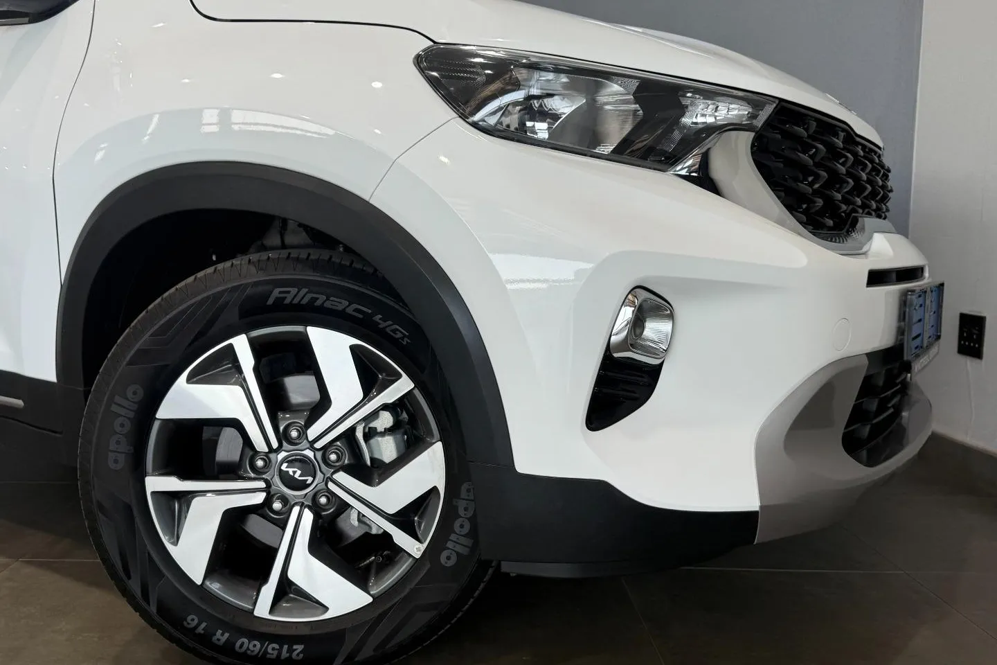 2024 Kia Sonet 1.5 EX, photo 5 of 25