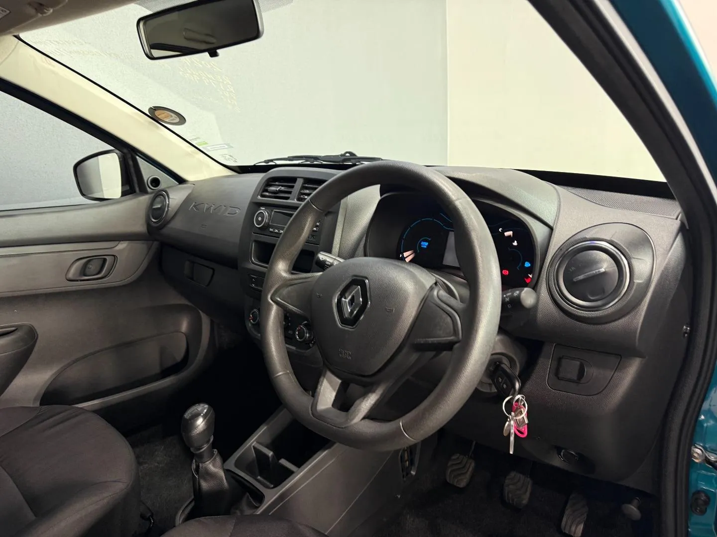 2024 Renault Kwid 1.0 Expression, photo 15 of 21