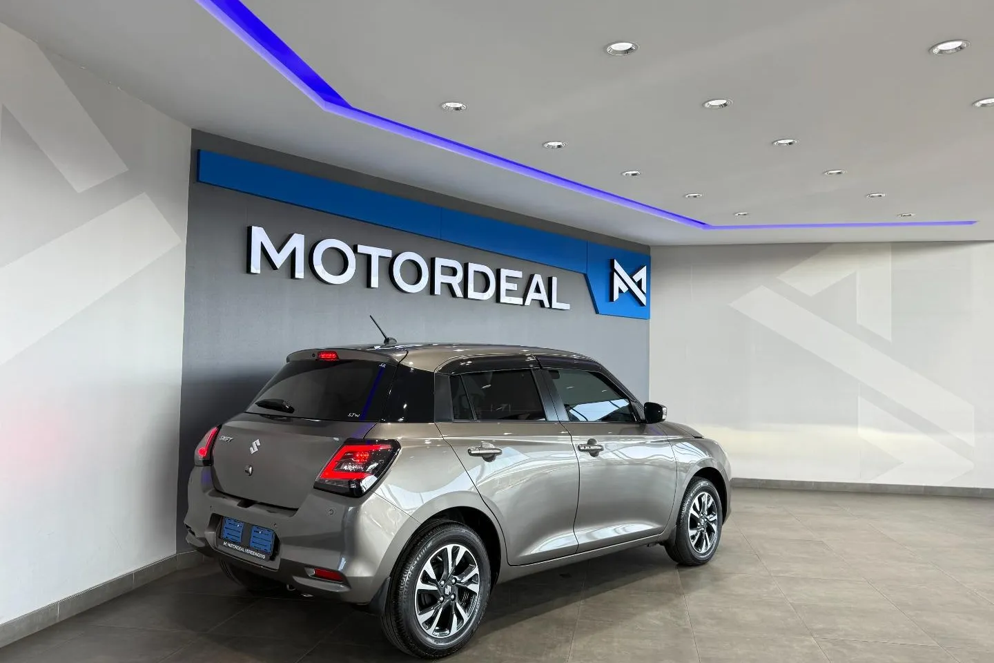 2024 Suzuki Swift 1.2 GLX CVT, photo 8 of 12