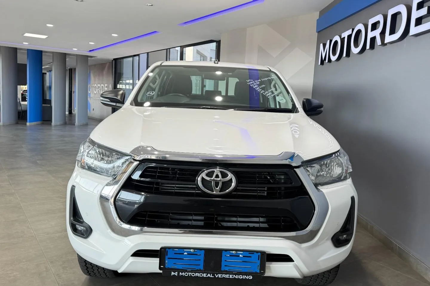 2024 Toyota Hilux 2.4GD-6 Double Cab Raider Auto, photo 11 of 12
