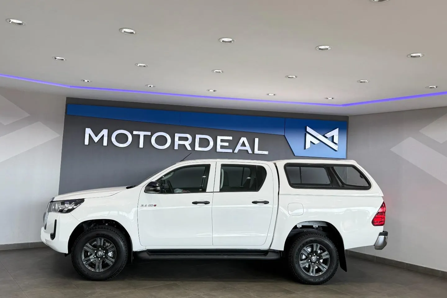 2024 Toyota Hilux 2.4GD-6 Double Cab Raider Auto, photo 6 of 12