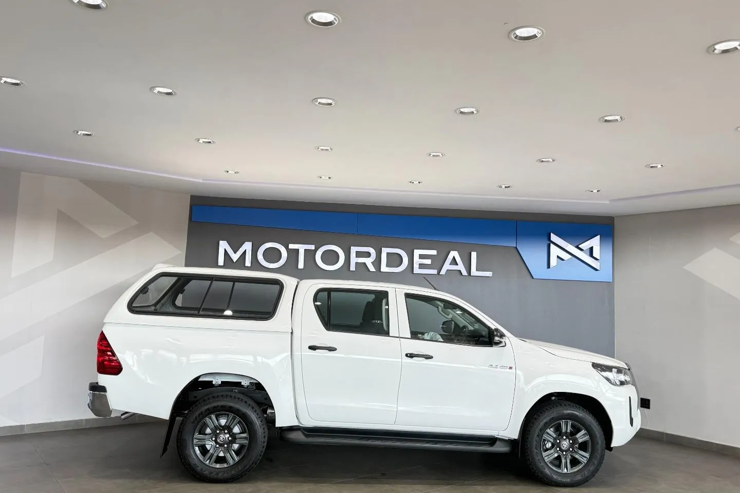 2024 Toyota Hilux 2.4GD-6 Double Cab Raider Auto, photo 9 of 12