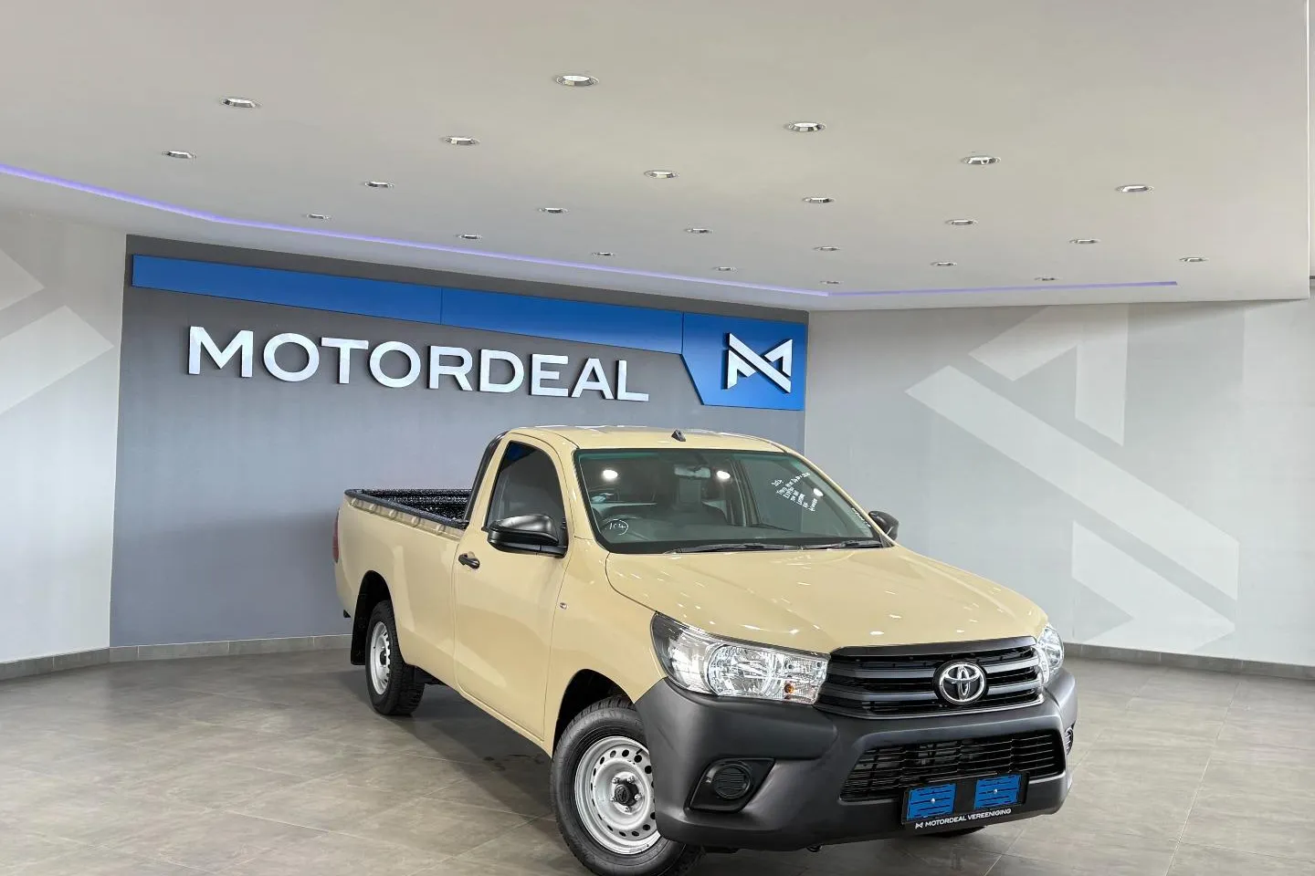 2024 Toyota Hilux 2.4GD Single Cab S (Aircon), photo 1 of 15