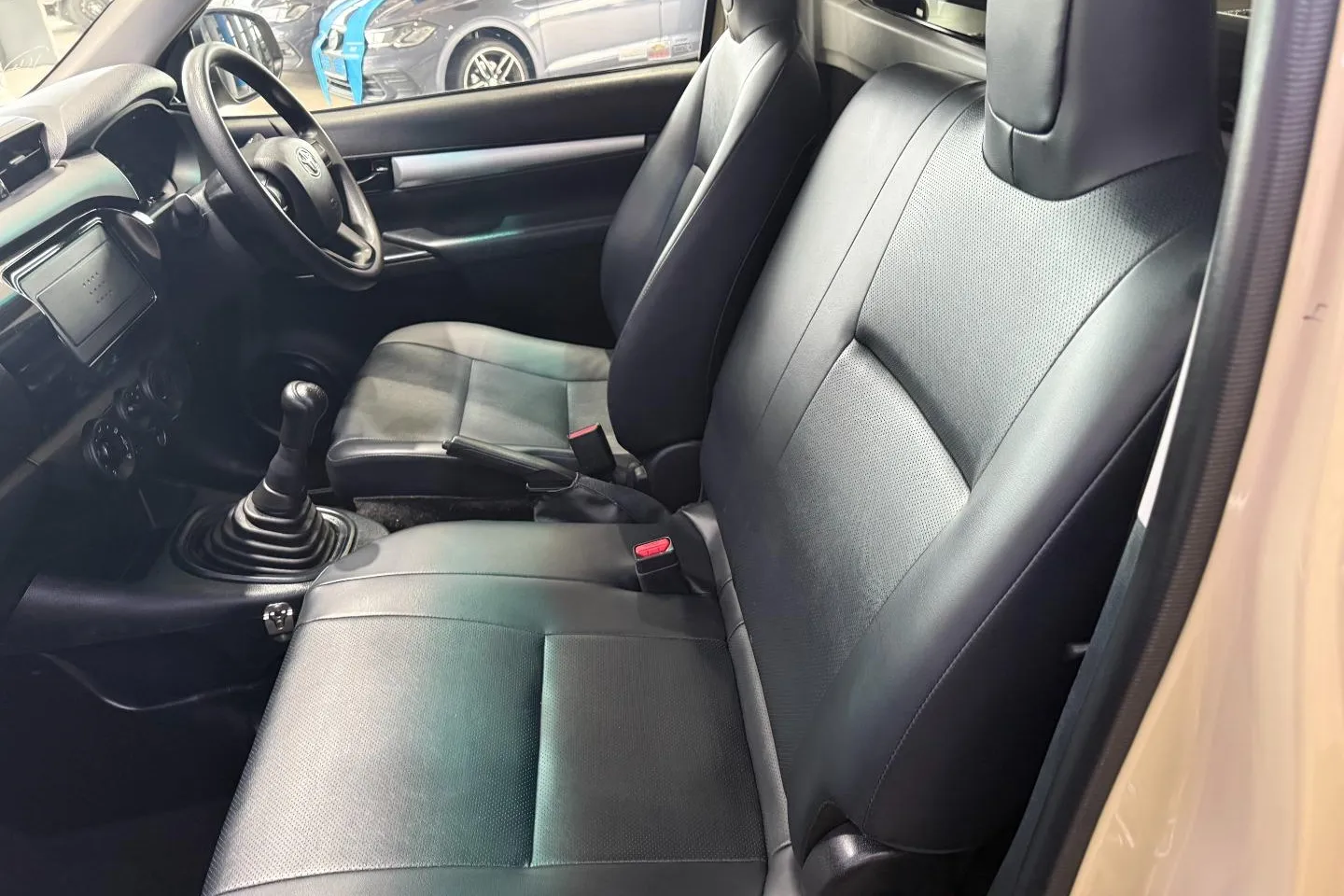 2024 Toyota Hilux 2.4GD Single Cab S (Aircon), photo 14 of 15