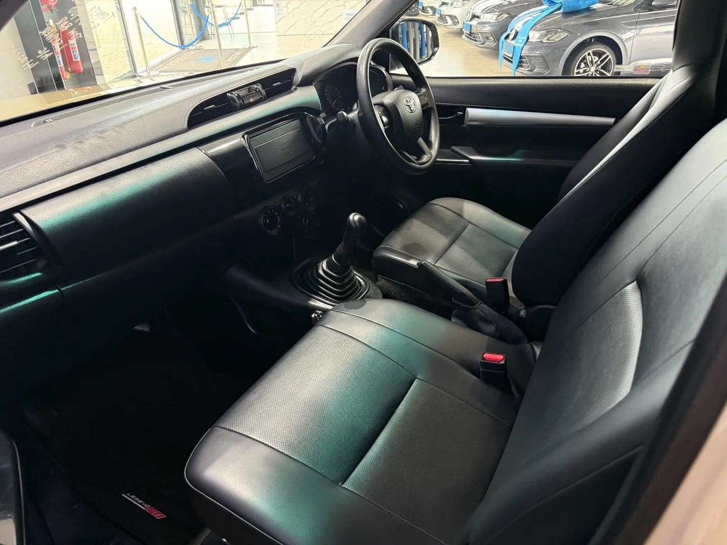 2024 Toyota Hilux 2.4GD Single Cab S (Aircon), photo 17 of 19
