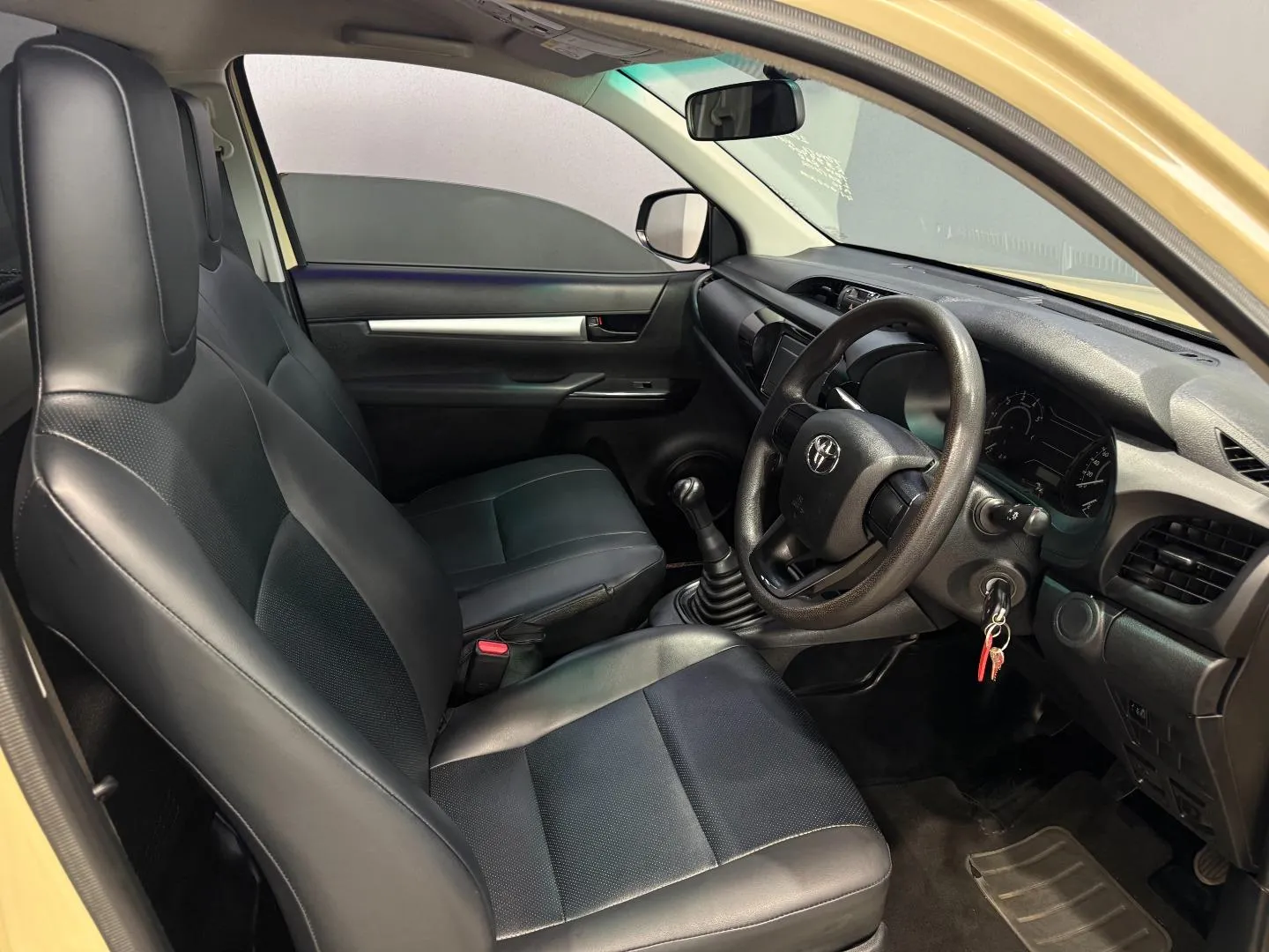2024 Toyota Hilux 2.4GD Single Cab S (Aircon), photo 19 of 19