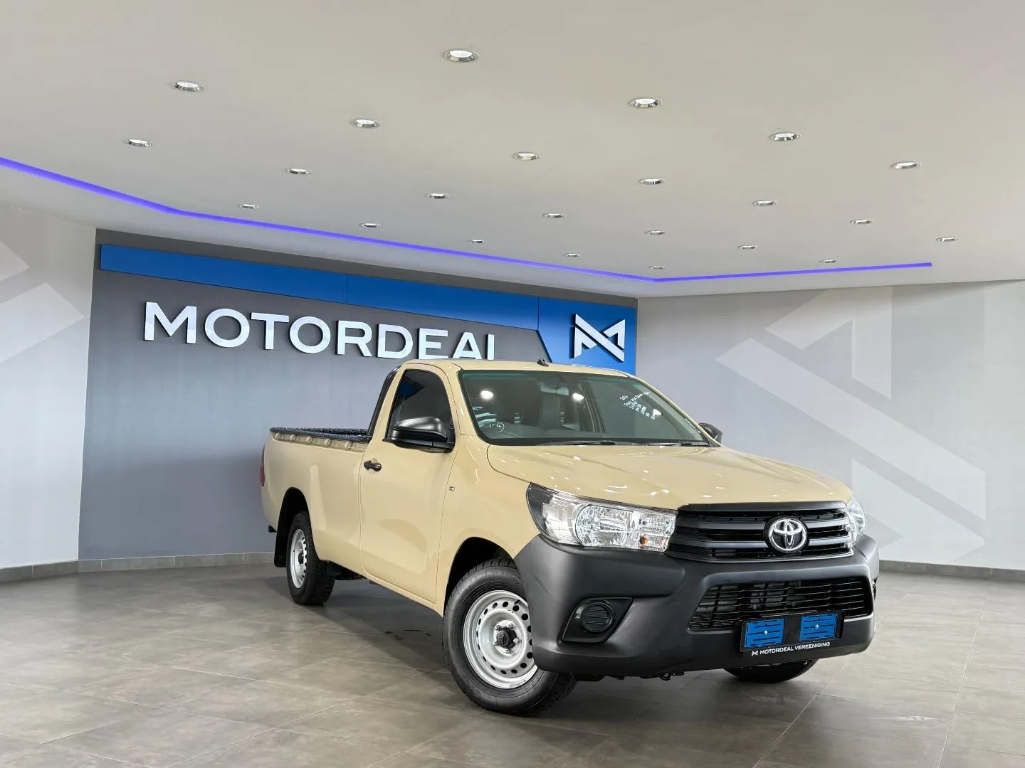 2024 Toyota Hilux 2.4GD Single Cab S (Aircon), photo 2 of 19