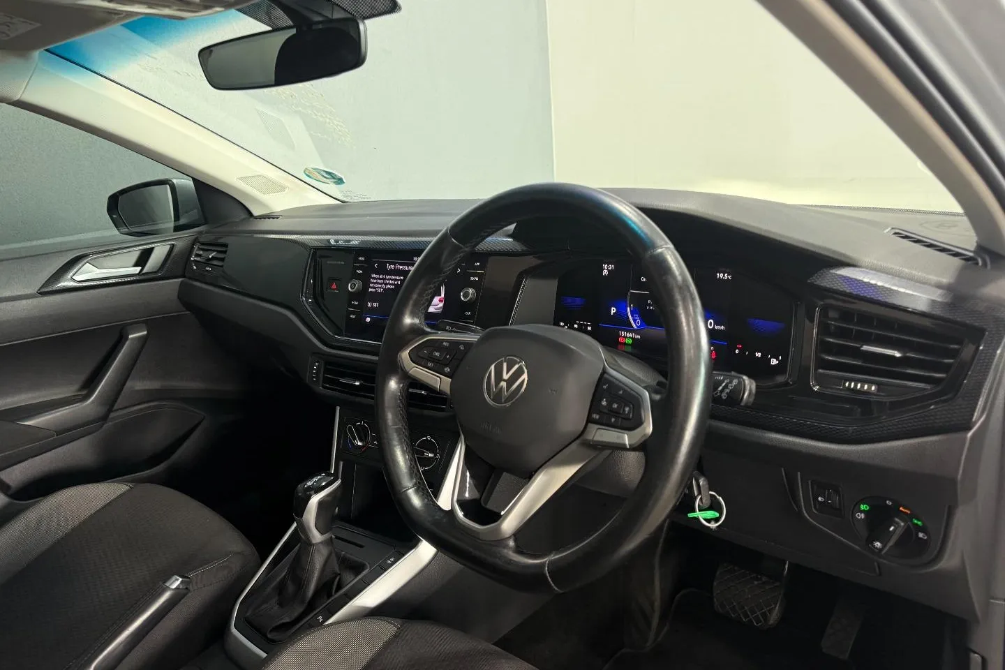 2024 Volkswagen Polo Hatch 1.0TSI Life Auto, photo 6 of 23