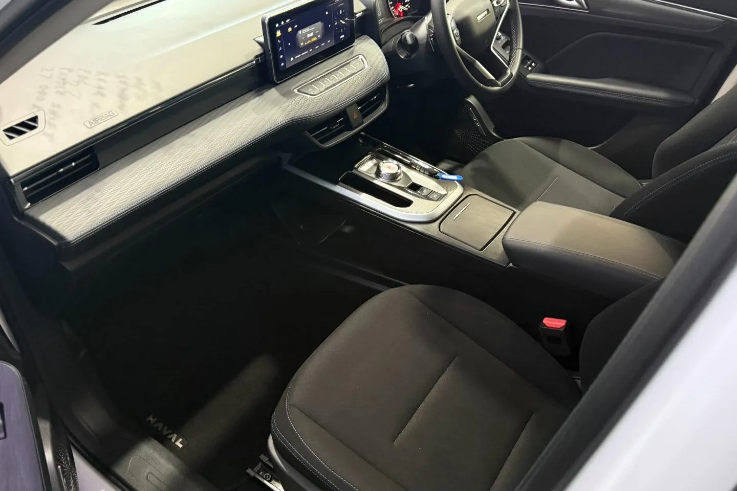 2025 Haval Jolion 1.5T City Plus, photo 10 of 20