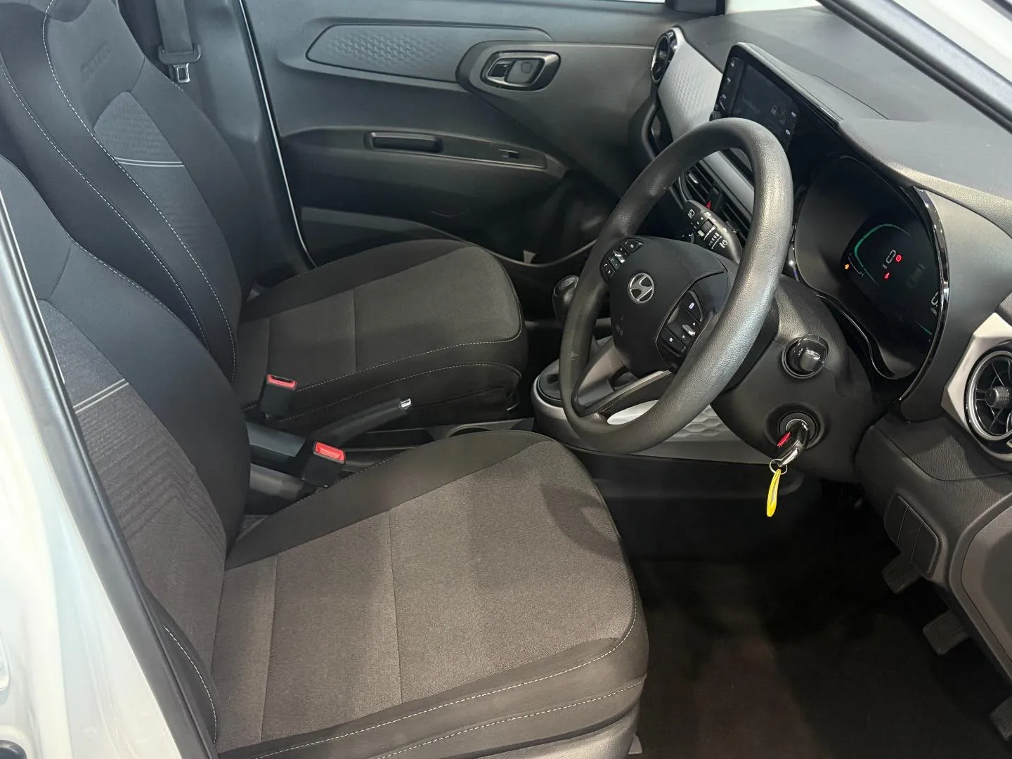 2025 Hyundai Exter 1.2 Premium Manual, photo 17 of 23