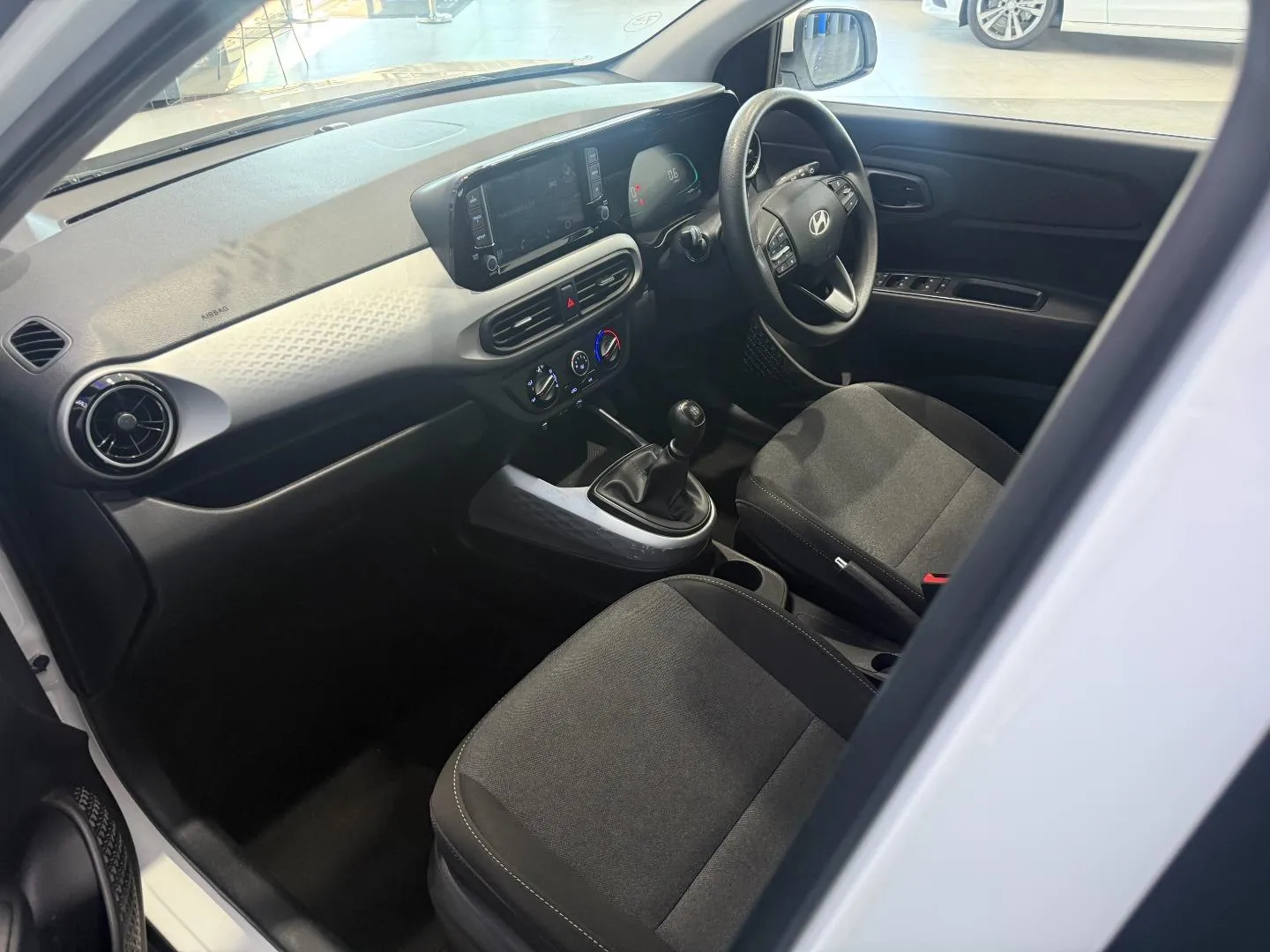 2025 Hyundai Exter 1.2 Premium Manual, photo 23 of 23
