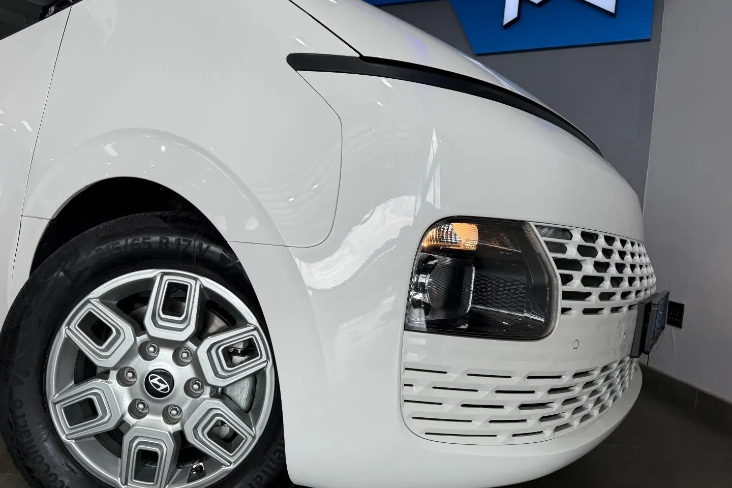 2025 Hyundai Staria 2.2D Executive 9-Seater, photo 11 of 11