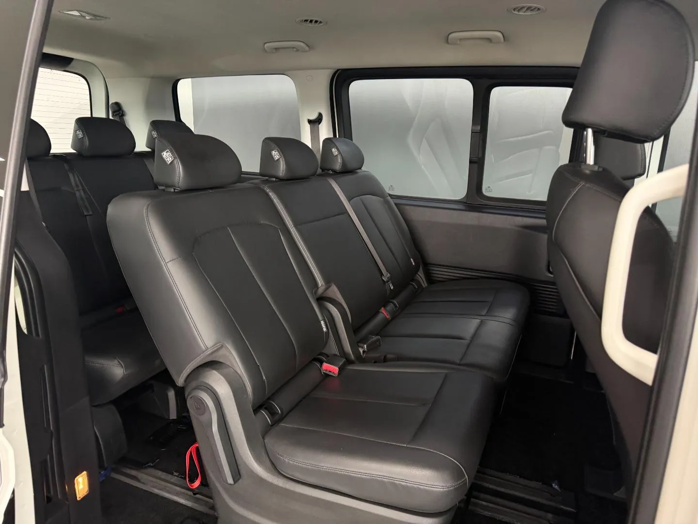 2025 Hyundai Staria 2.2D Executive 9-Seater, photo 17 of 26