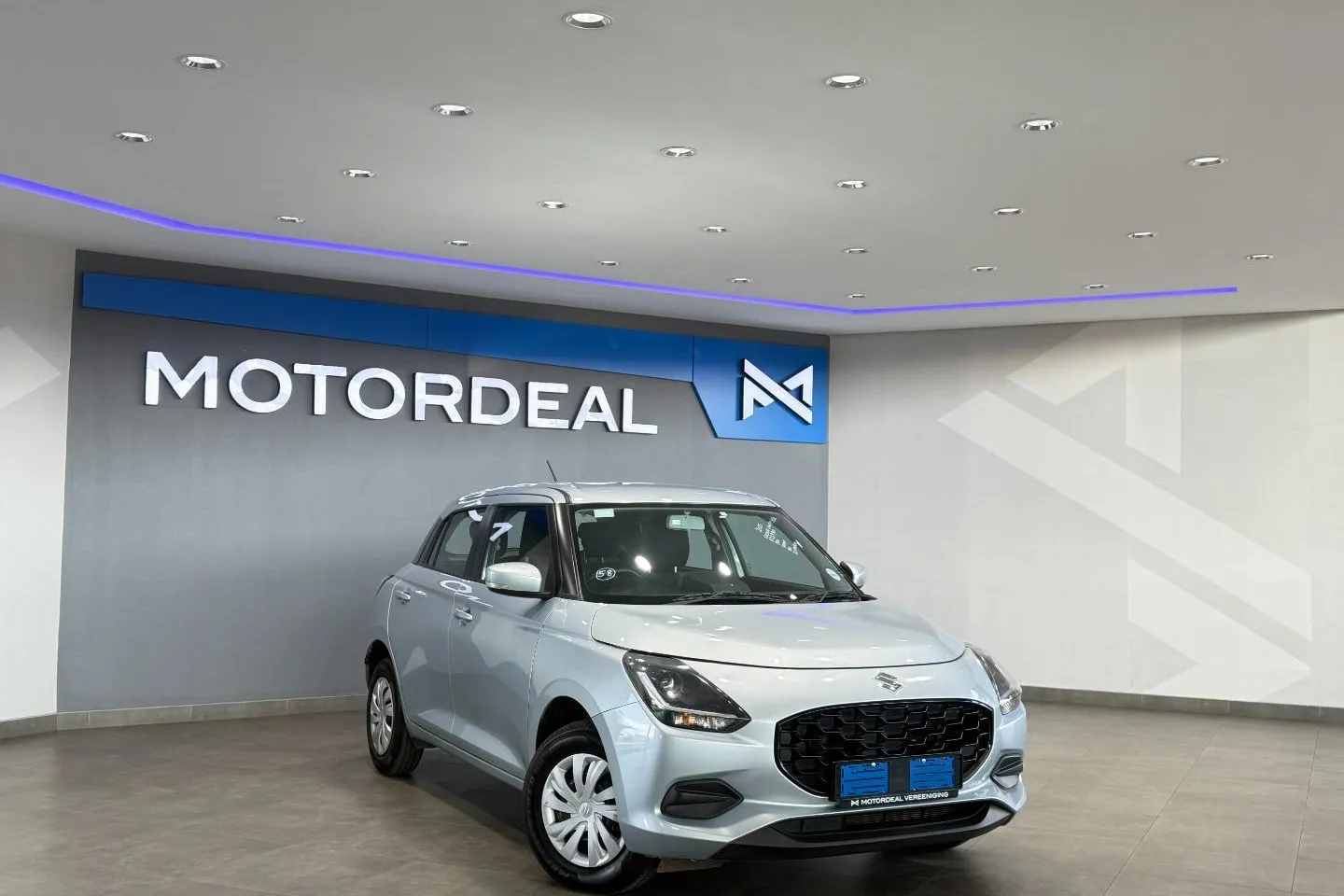 2025 Suzuki Swift 1.2 GL, photo 1 of 23