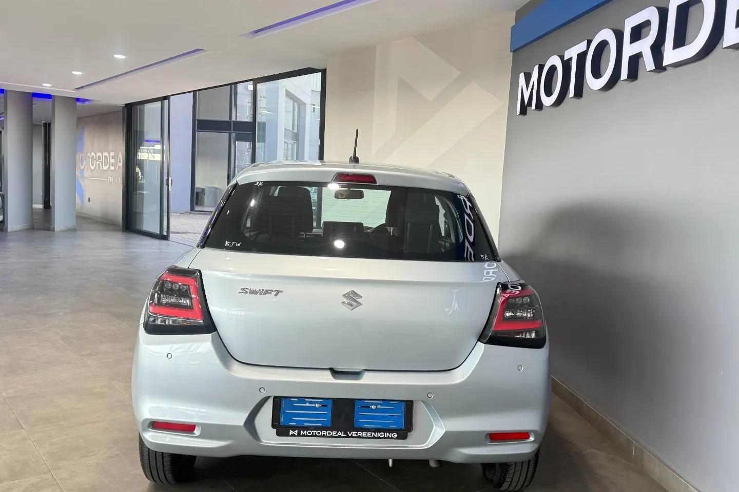 2025 Suzuki Swift 1.2 GL, photo 14 of 23