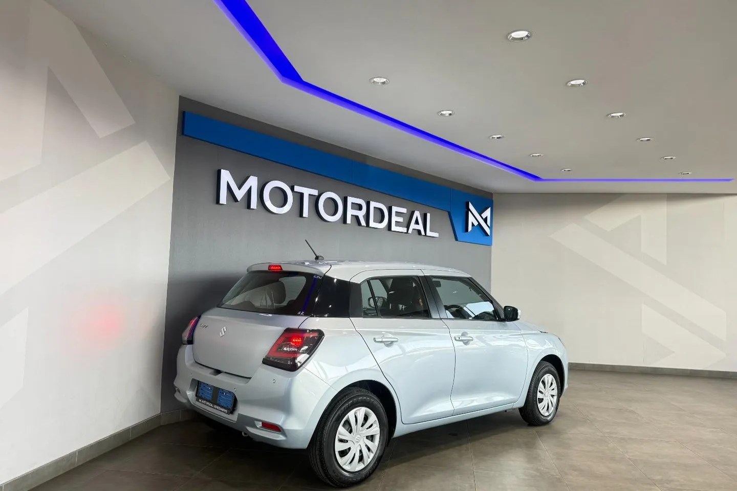 2025 Suzuki Swift 1.2 GL, photo 5 of 23