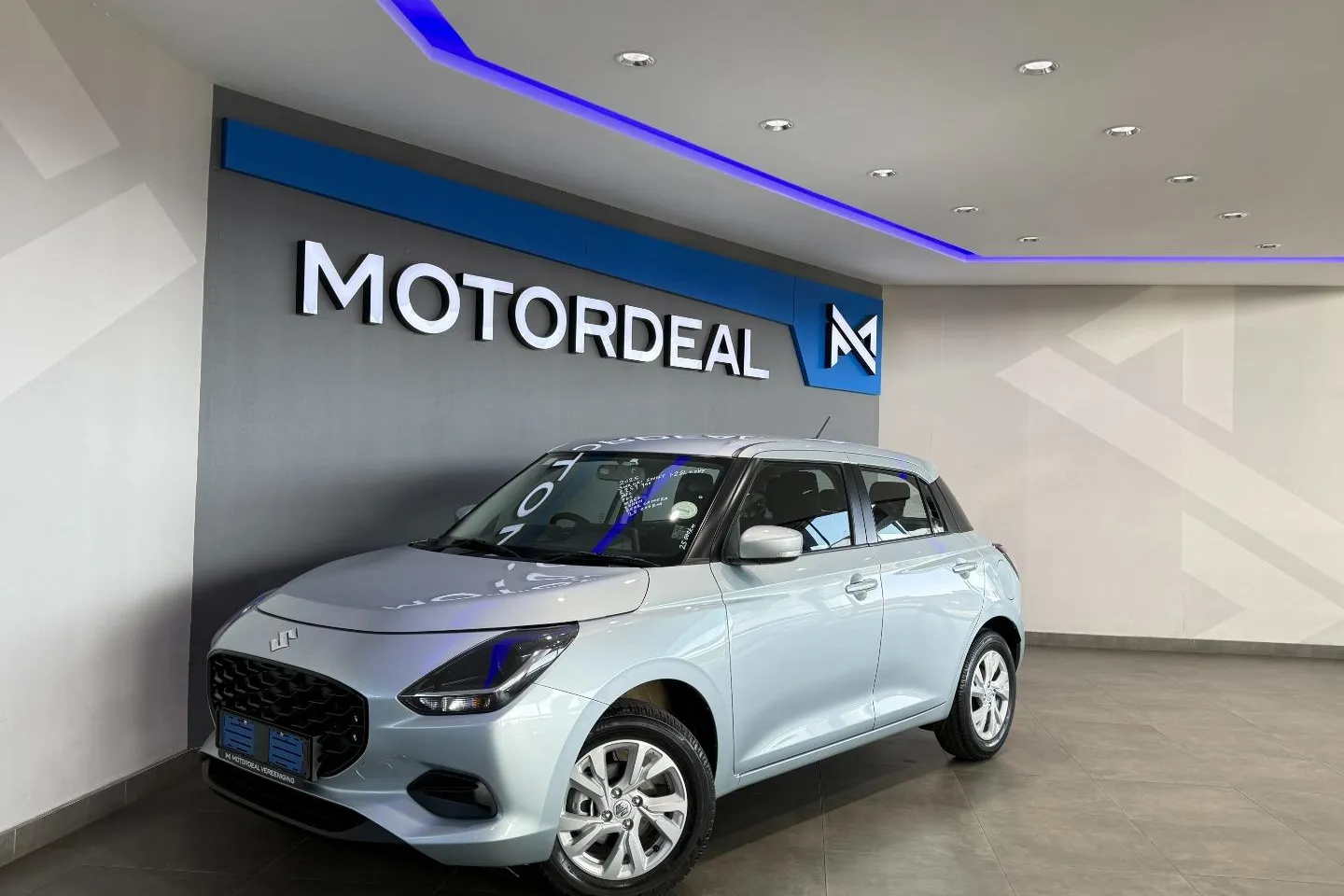 2025 Suzuki Swift 1.2 GL+ CVT, photo 3 of 11