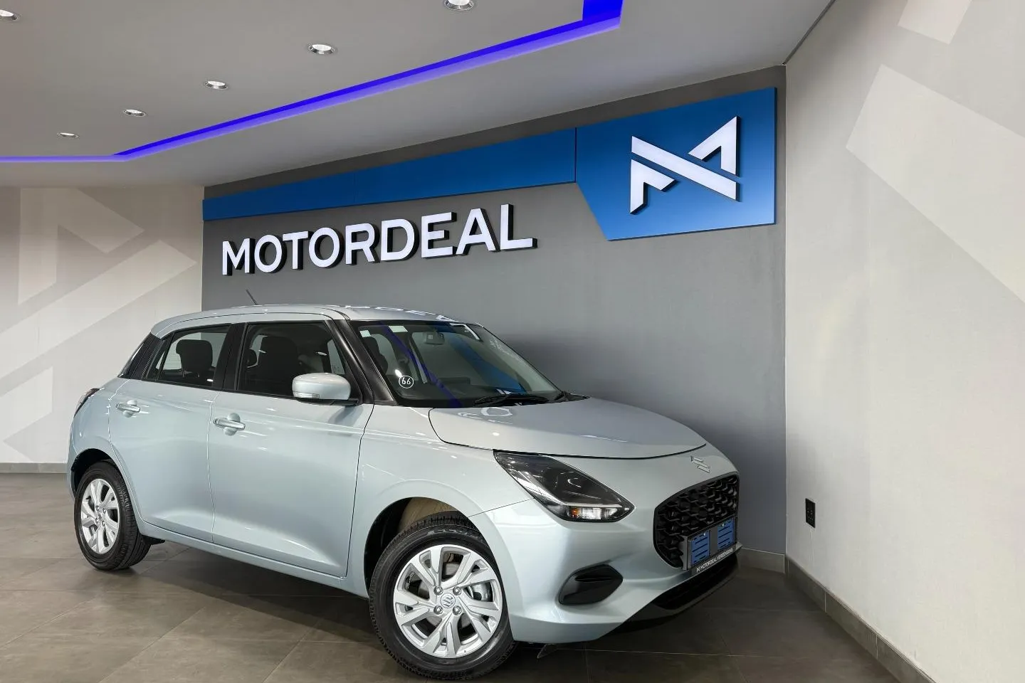 2025 Suzuki Swift 1.2 GL+ CVT, photo 9 of 11