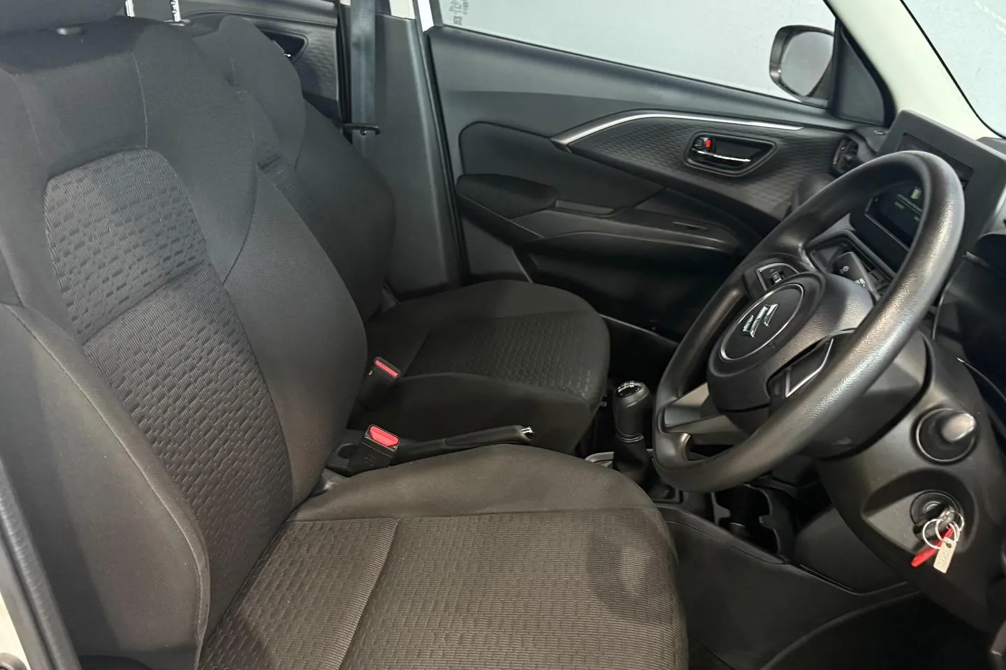 2025 Suzuki Swift 1.2 GL+ Manual, photo 19 of 25