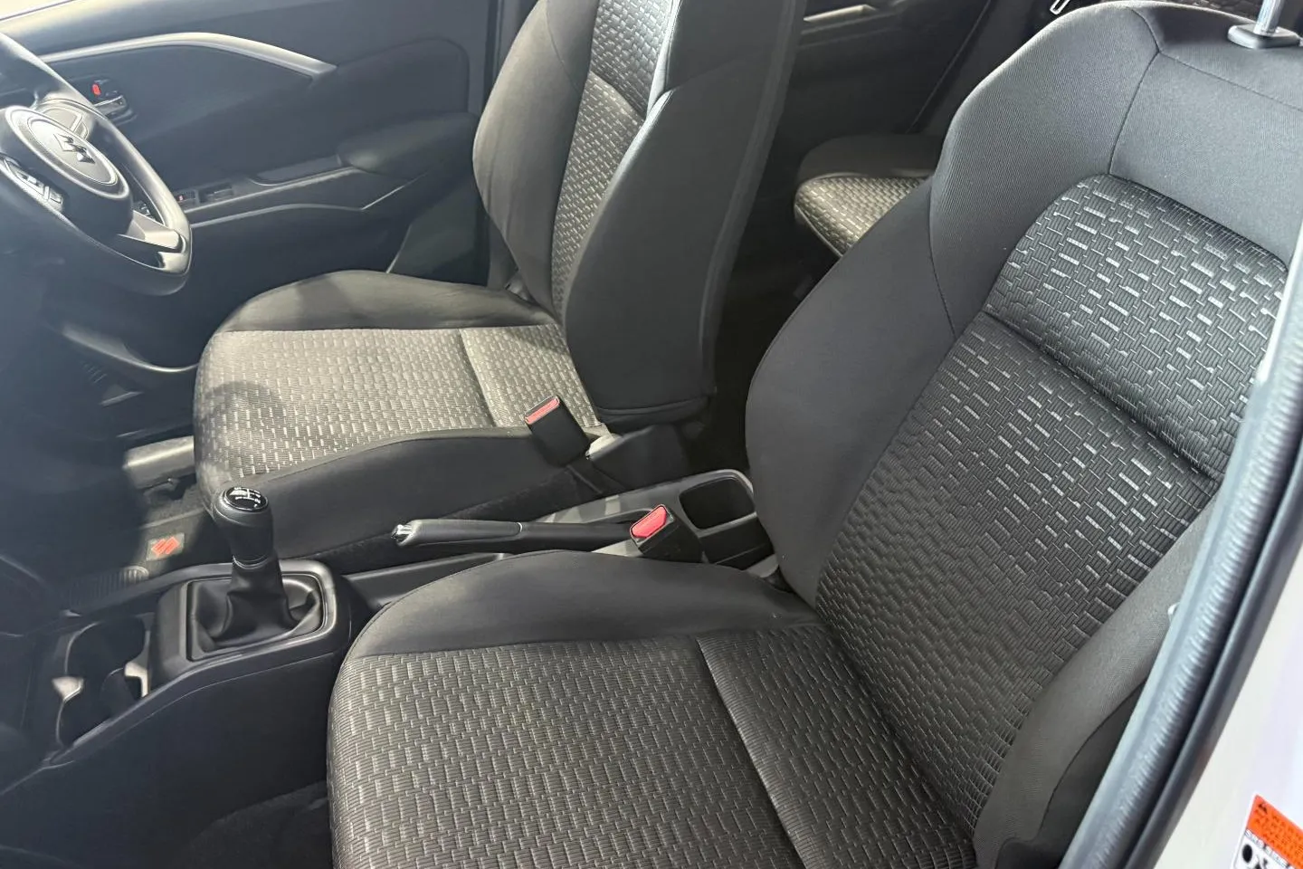 2025 Suzuki Swift 1.2 GL+ Manual, photo 24 of 25