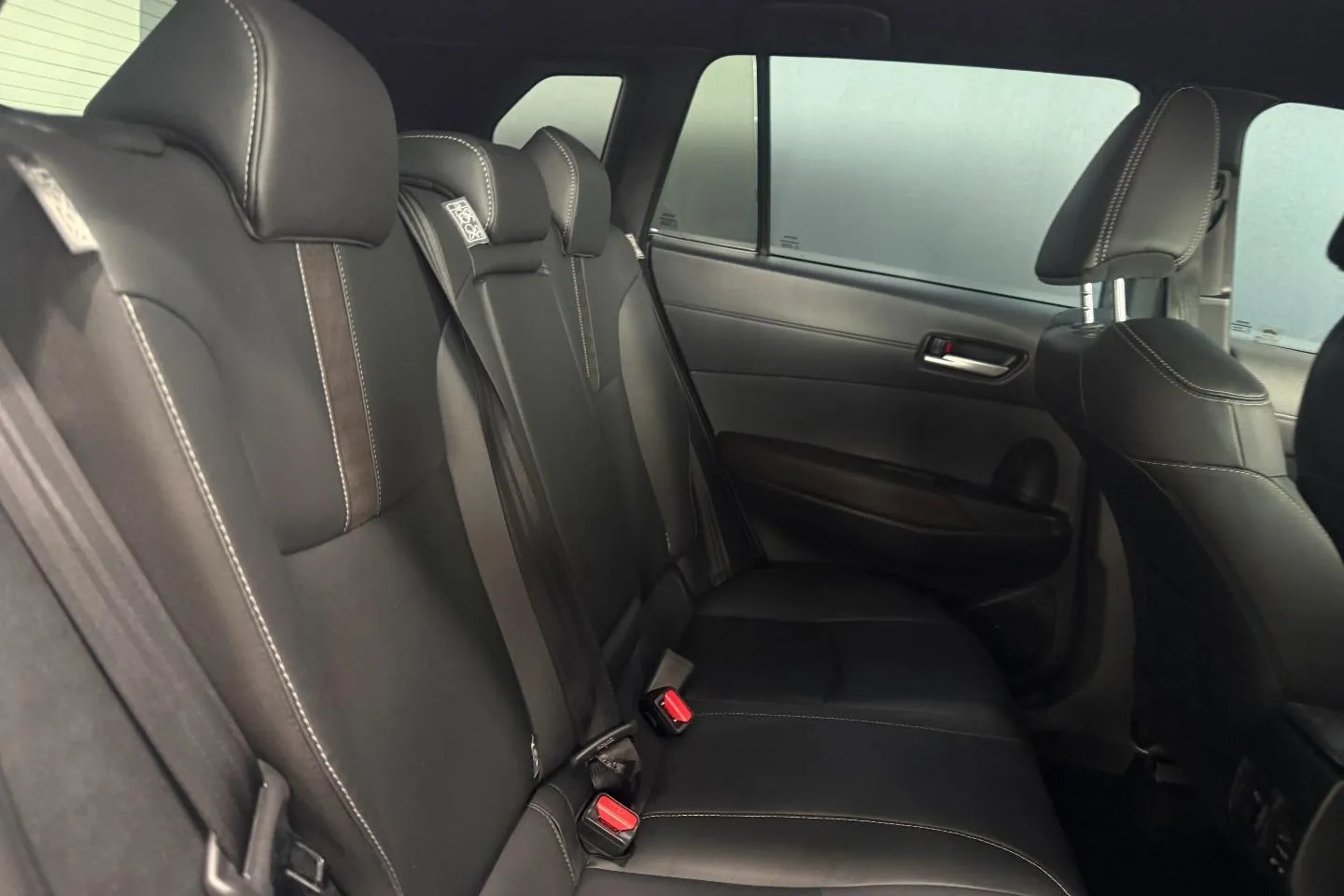 2025 Toyota Corolla Cross 1.8 XS, photo 23 of 27