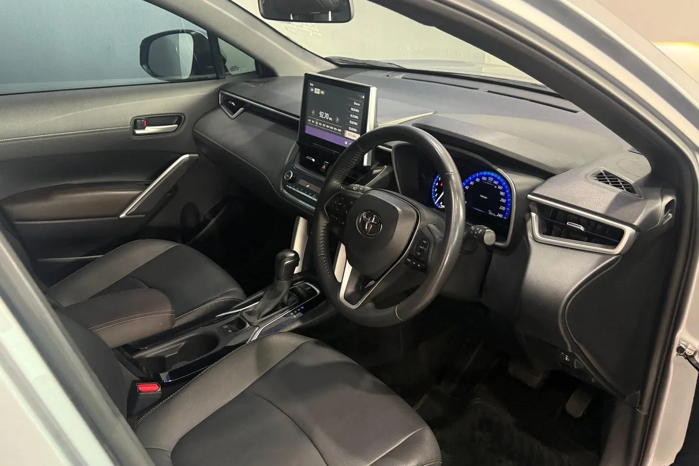 2025 Toyota Corolla Cross 1.8 XS, photo 26 of 27