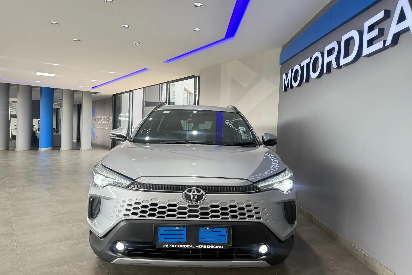 2025 Toyota Corolla Cross 1.8 XS, photo 4 of 27