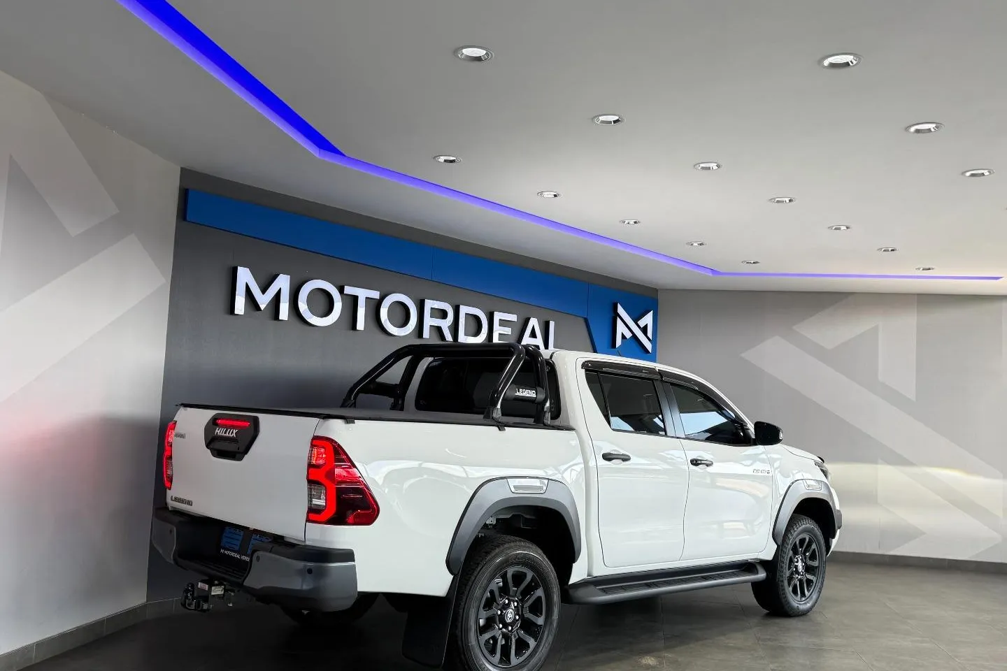 2025 Toyota Hilux 2.8GD-6 Double Cab Legend Auto, photo 11 of 12