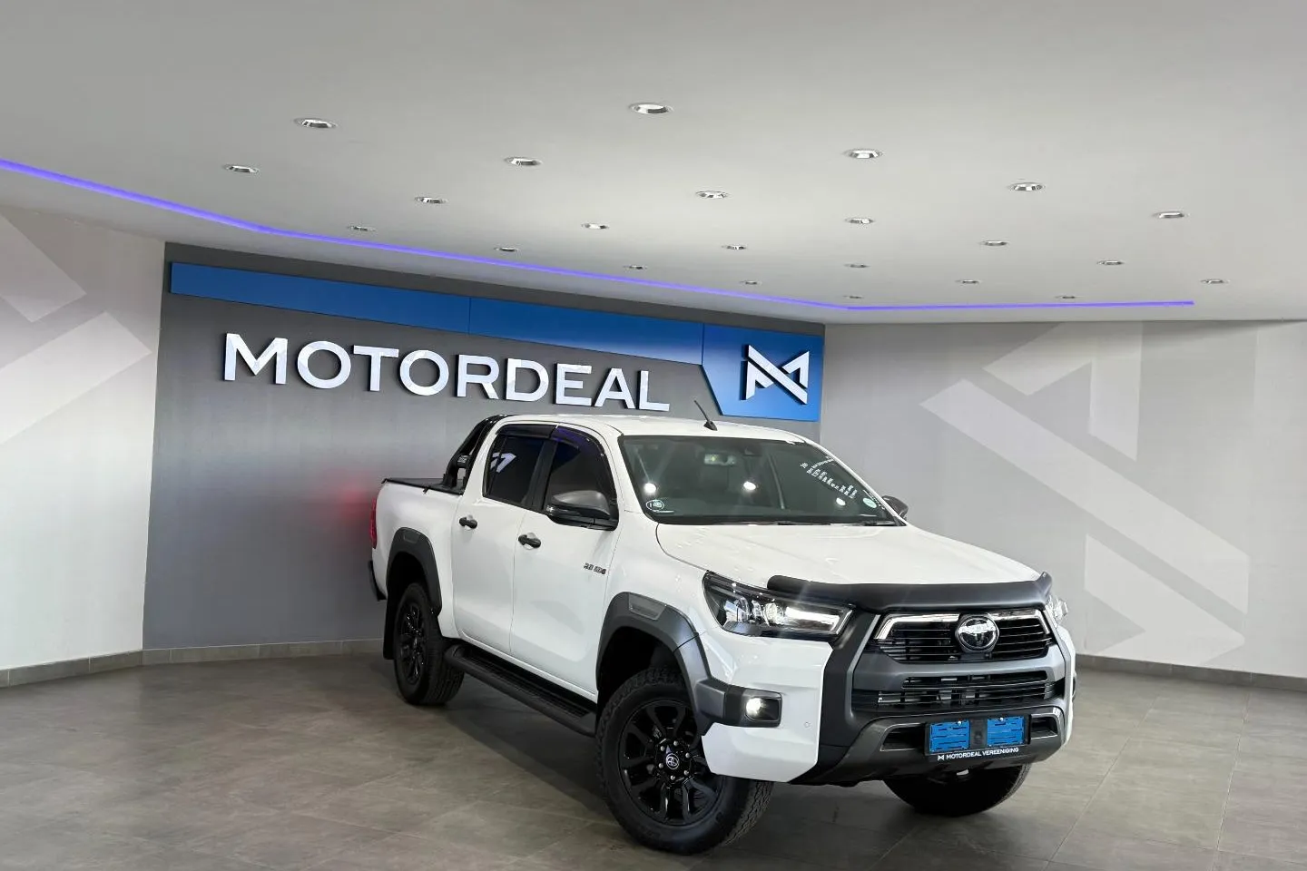 2025 Toyota Hilux 2.8GD-6 Double Cab Legend Auto, photo 2 of 12