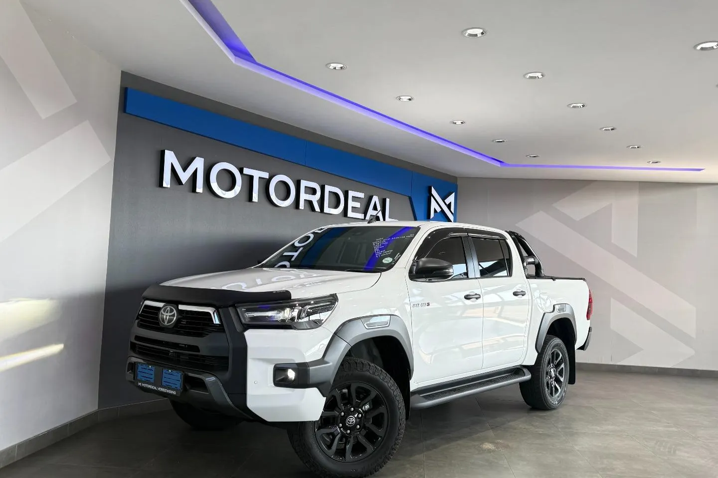2025 Toyota Hilux 2.8GD-6 Double Cab Legend Auto, photo 3 of 12