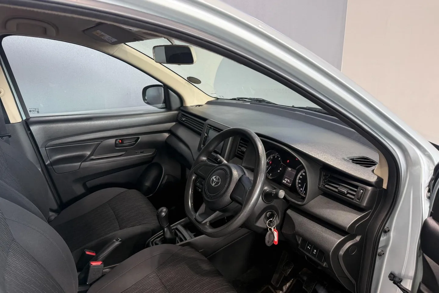 2025 Toyota Rumion 1.5 S, photo 17 of 25
