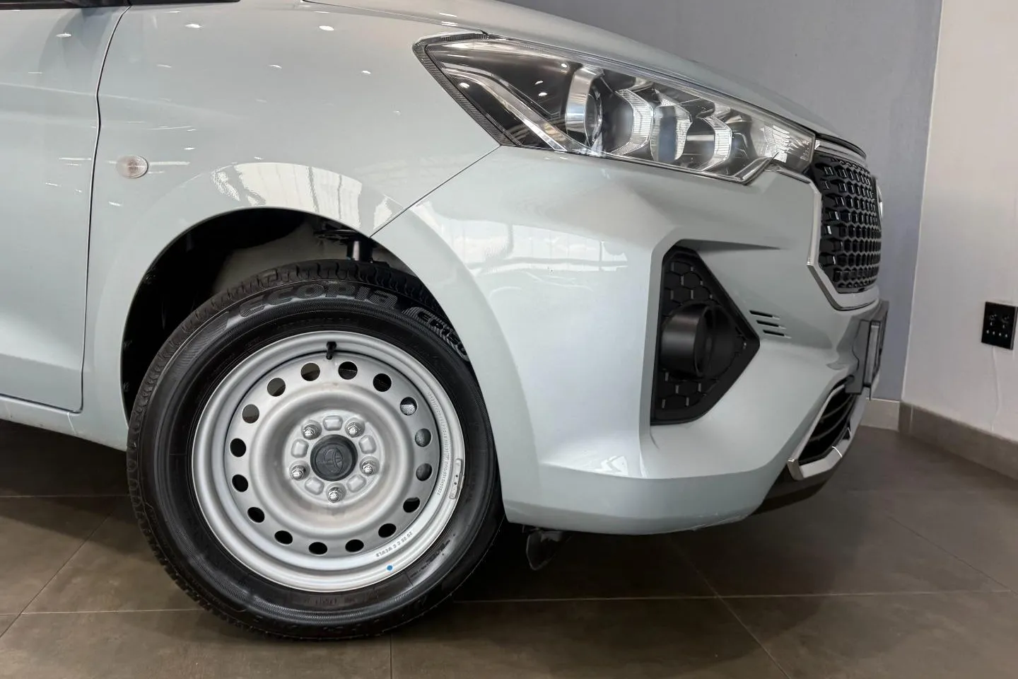 2025 Toyota Rumion 1.5 S, photo 6 of 25