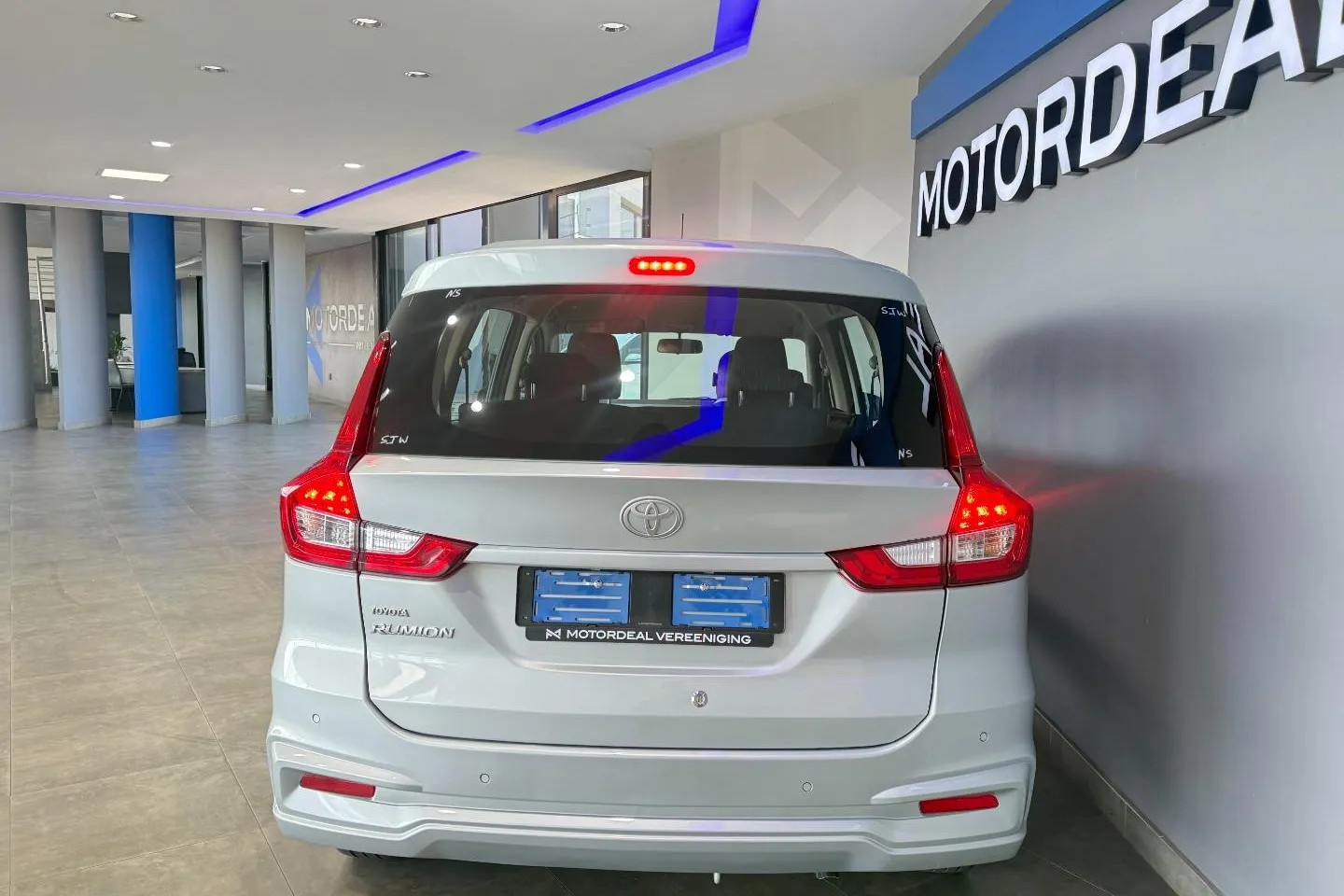 2025 Toyota Rumion 1.5 S, photo 9 of 25