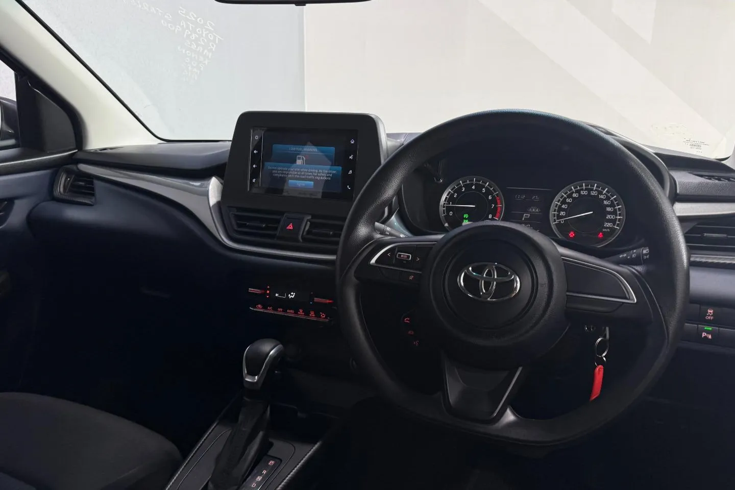2025 Toyota Starlet 1.5 XS Auto, photo 15 of 22
