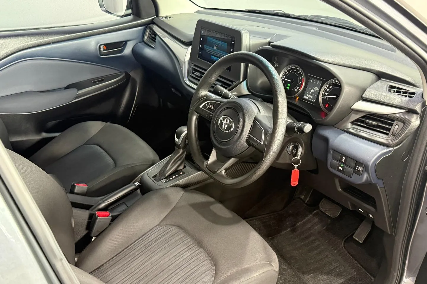 2025 Toyota Starlet 1.5 XS Auto, photo 16 of 22