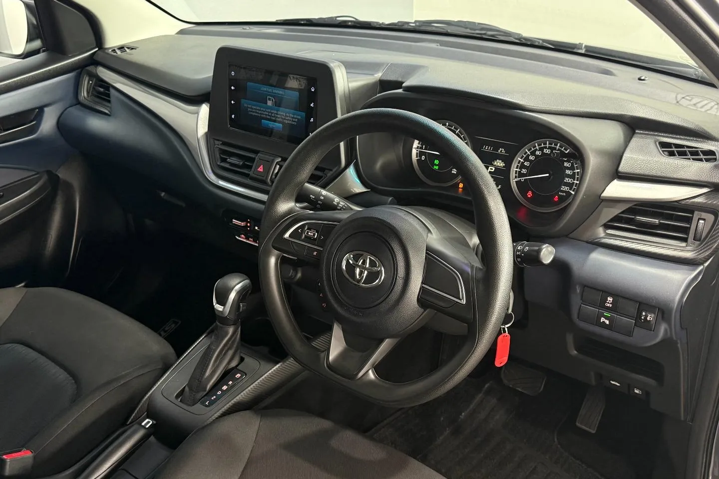 2025 Toyota Starlet 1.5 XS Auto, photo 17 of 22