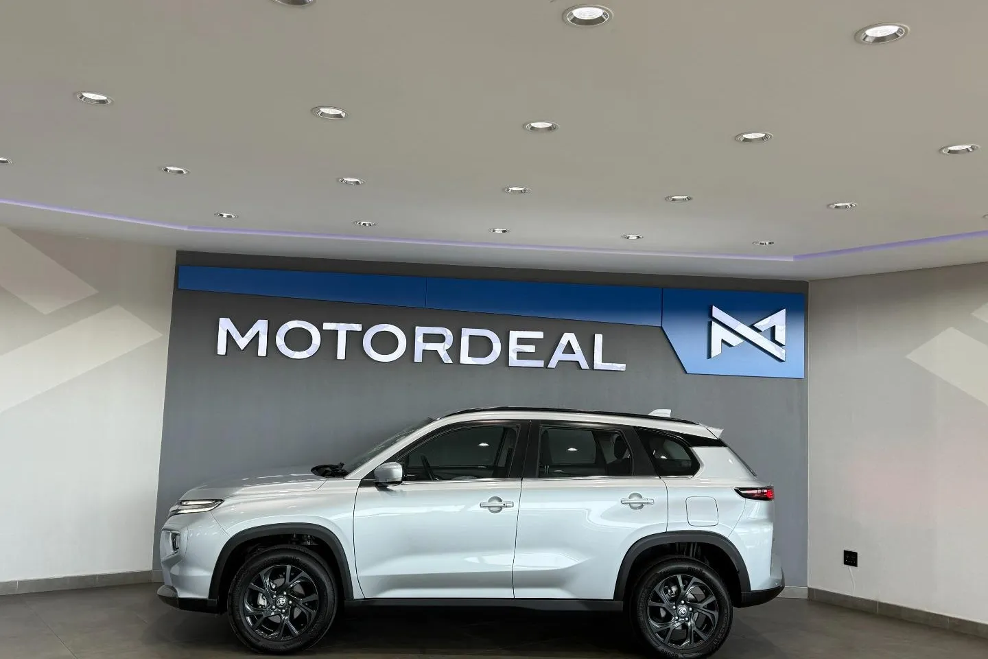 2025 Toyota Urban Cruiser 1.5 XR Auto, photo 9 of 12