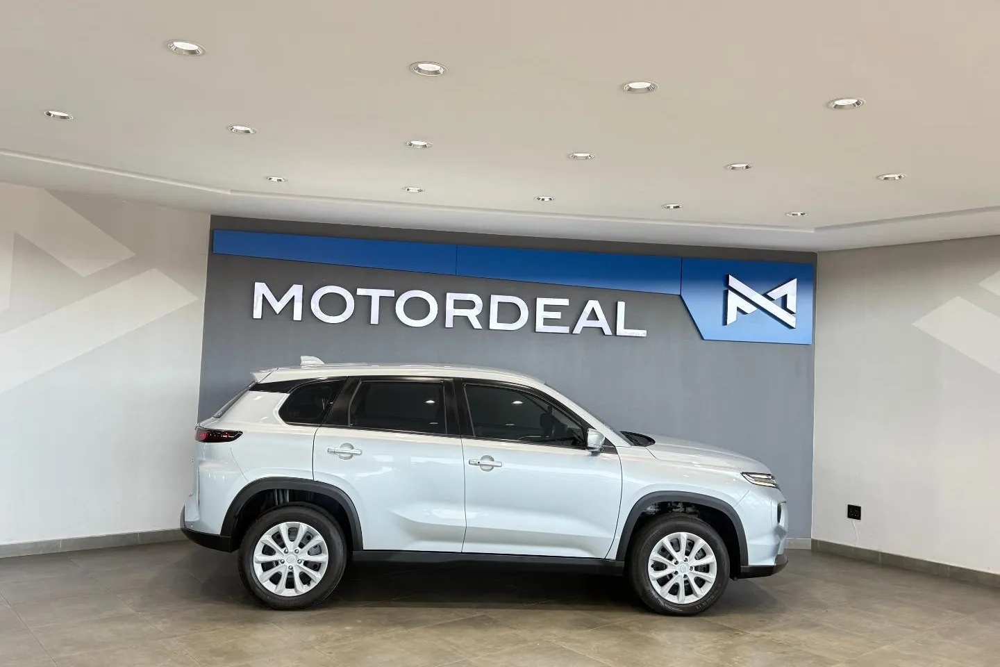 2025 Toyota Urban Cruiser 1.5 XS, photo 9 of 13
