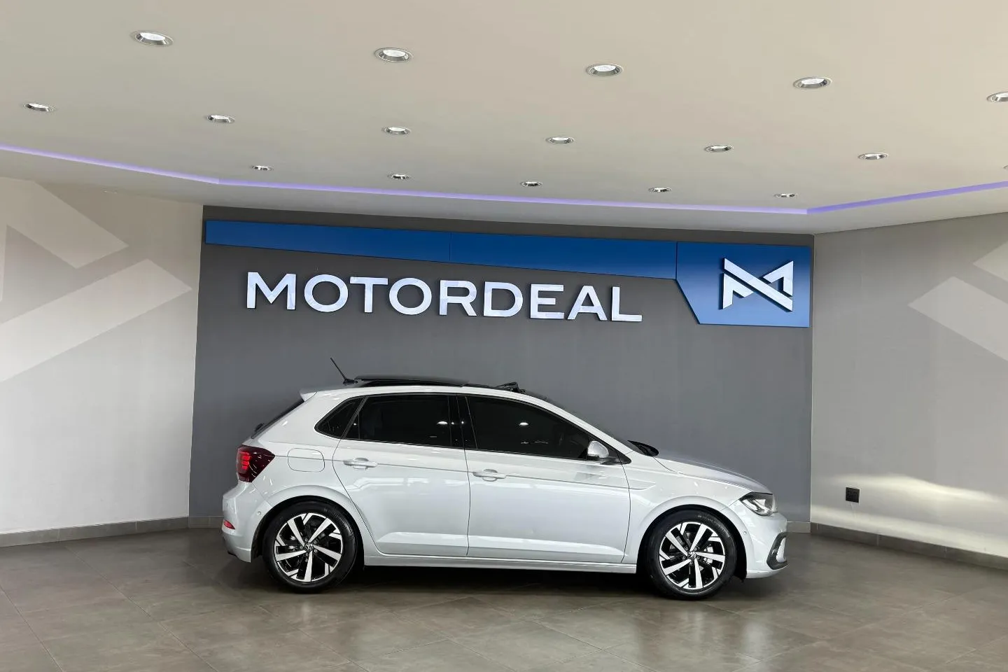 2025 Volkswagen Polo Hatch 1.0TSI Life Auto, photo 9 of 23