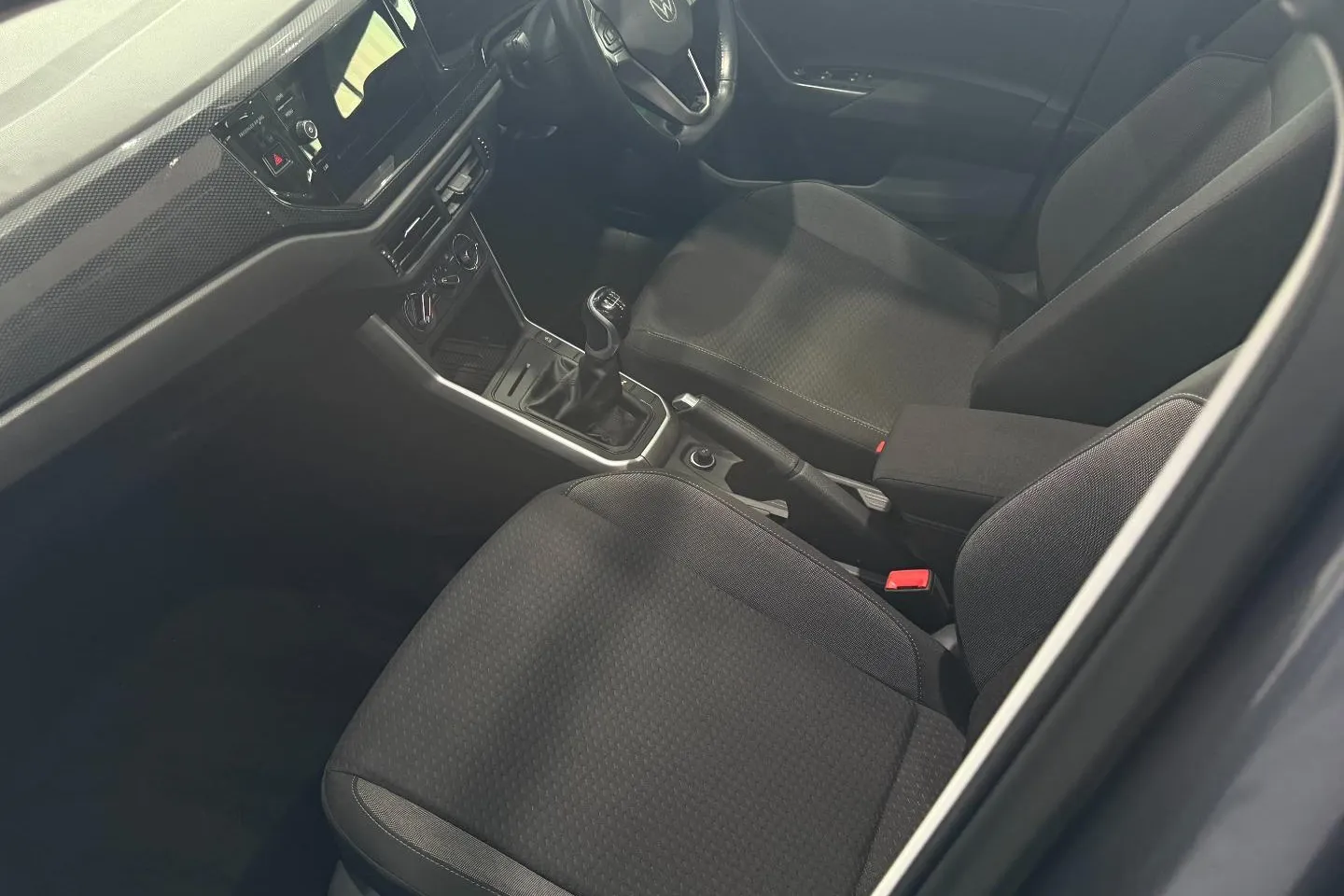 2025 Volkswagen Polo Hatch 1.0TSI Life Manual, photo 17 of 25
