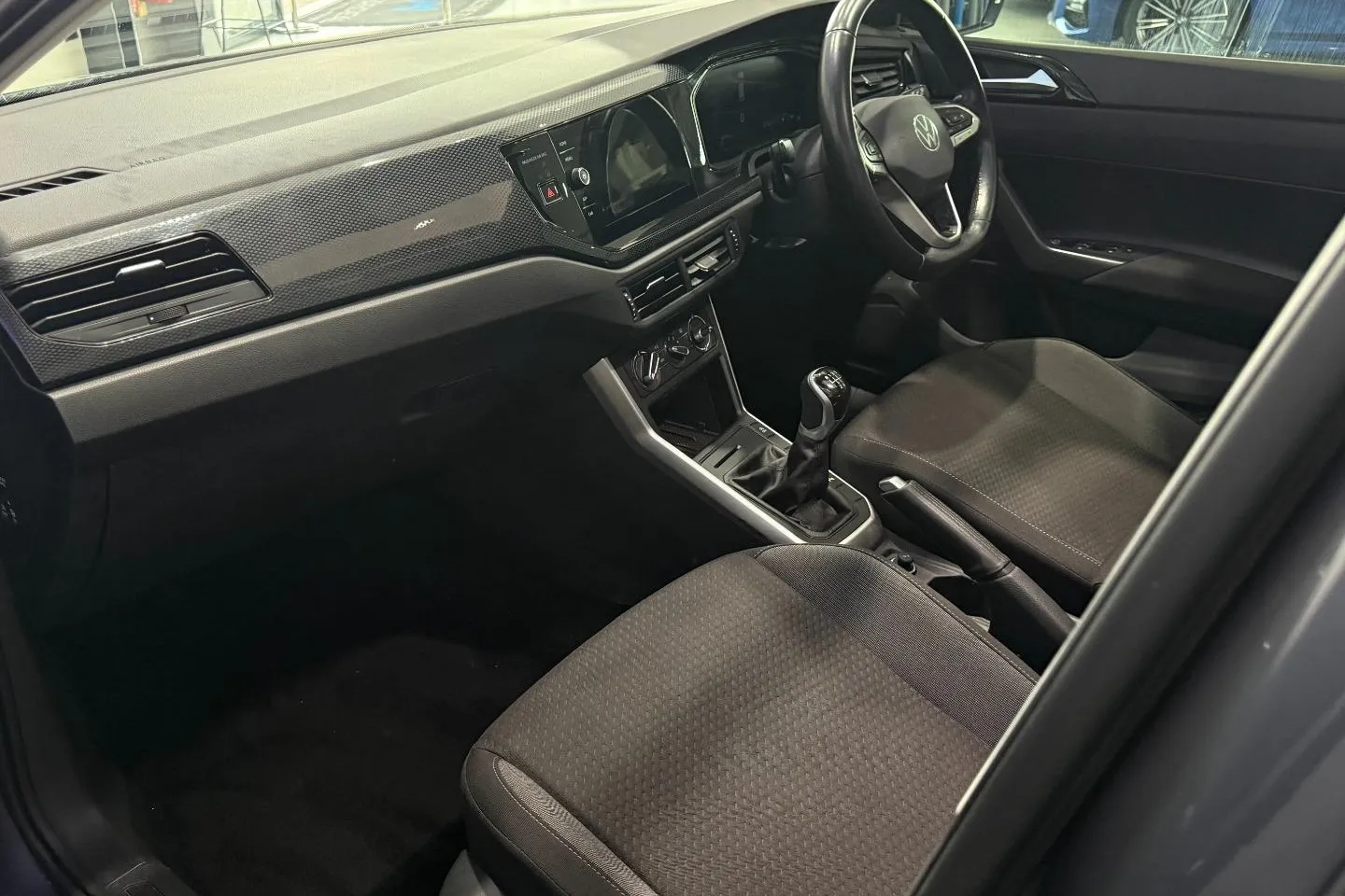 2025 Volkswagen Polo Hatch 1.0TSI Life Manual, photo 23 of 25