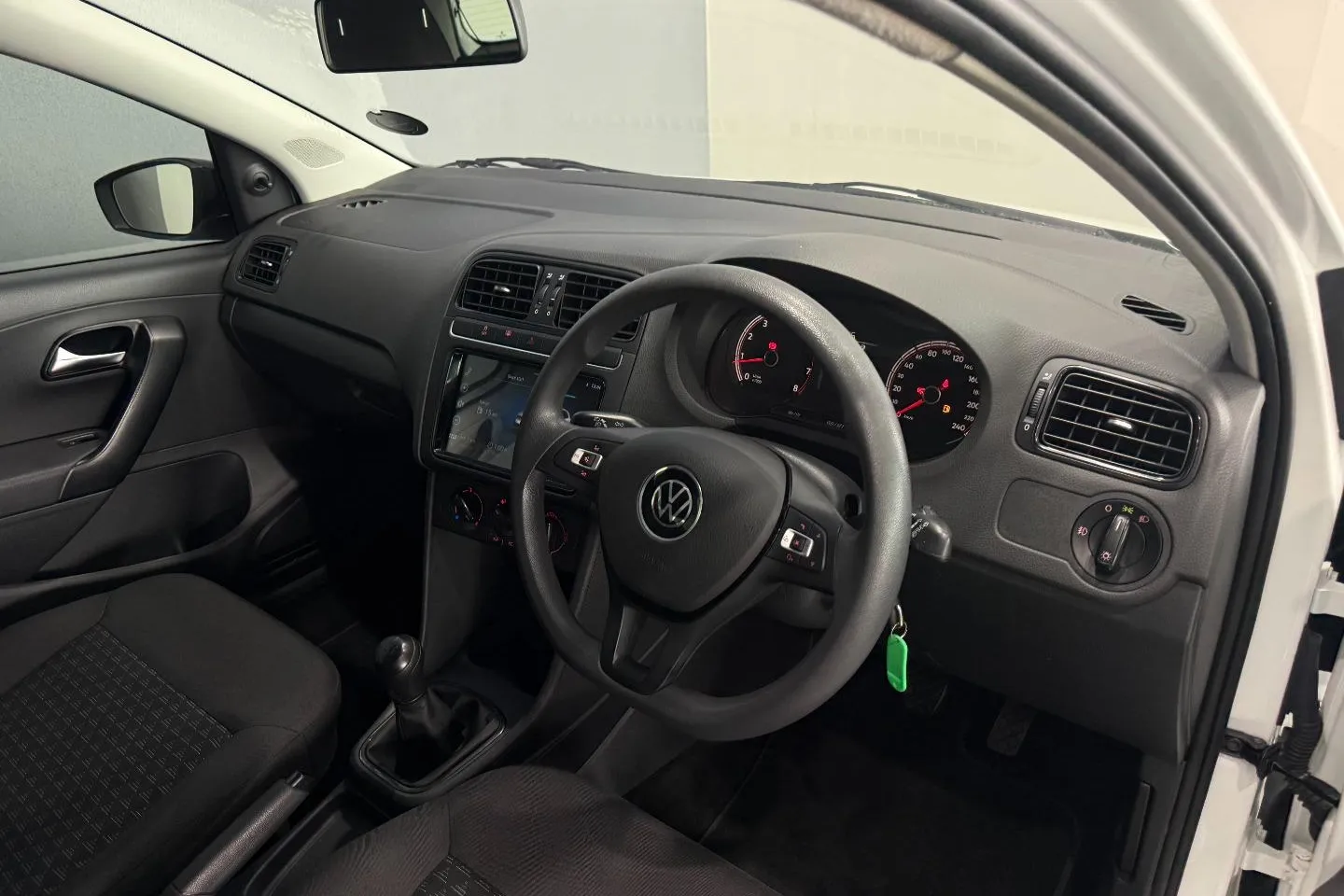 2025 Volkswagen Polo Vivo Hatch 1.4, photo 16 of 16