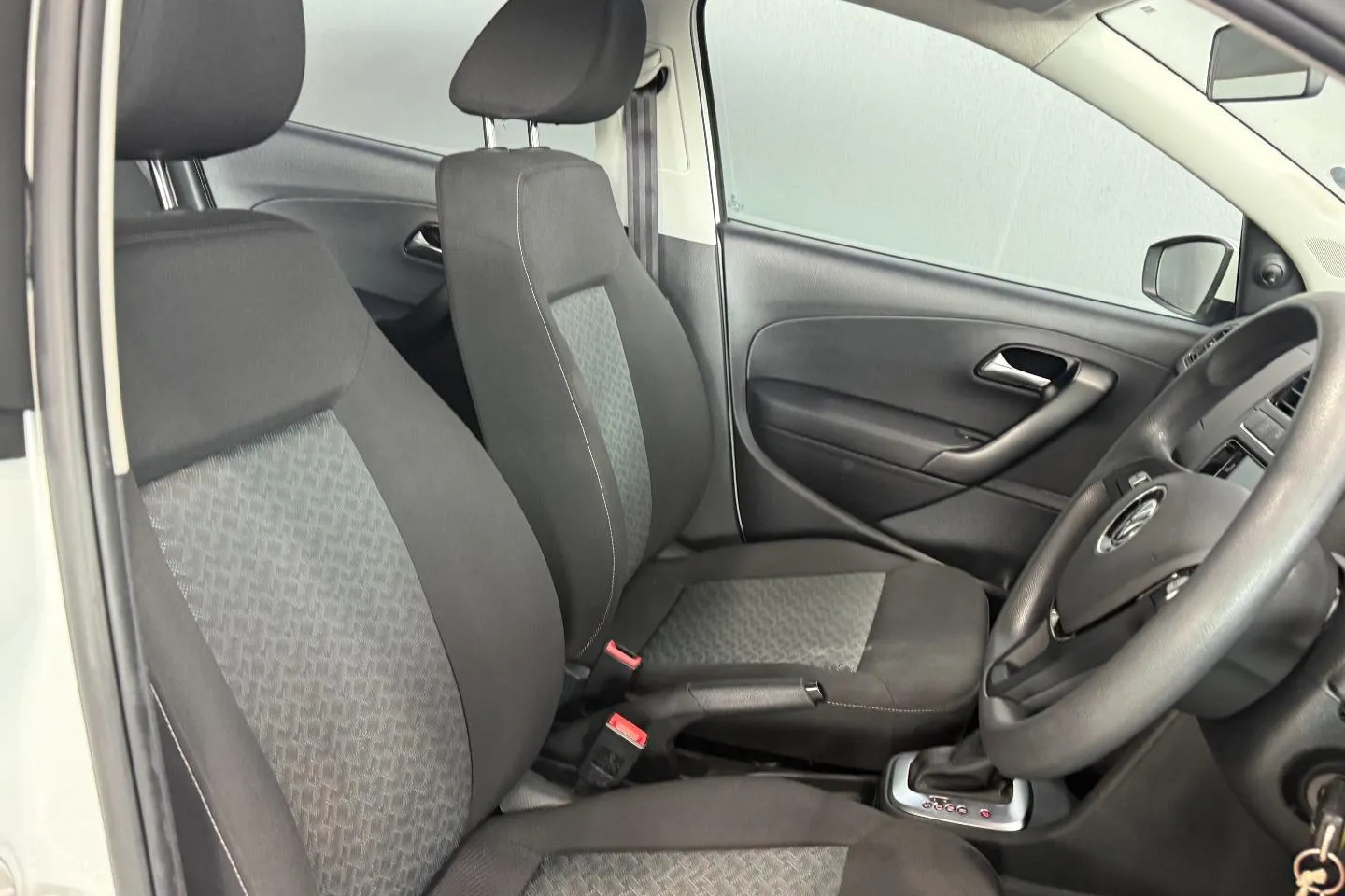 2025 Volkswagen Polo Vivo Hatch 1.6 Life Tip, photo 12 of 13