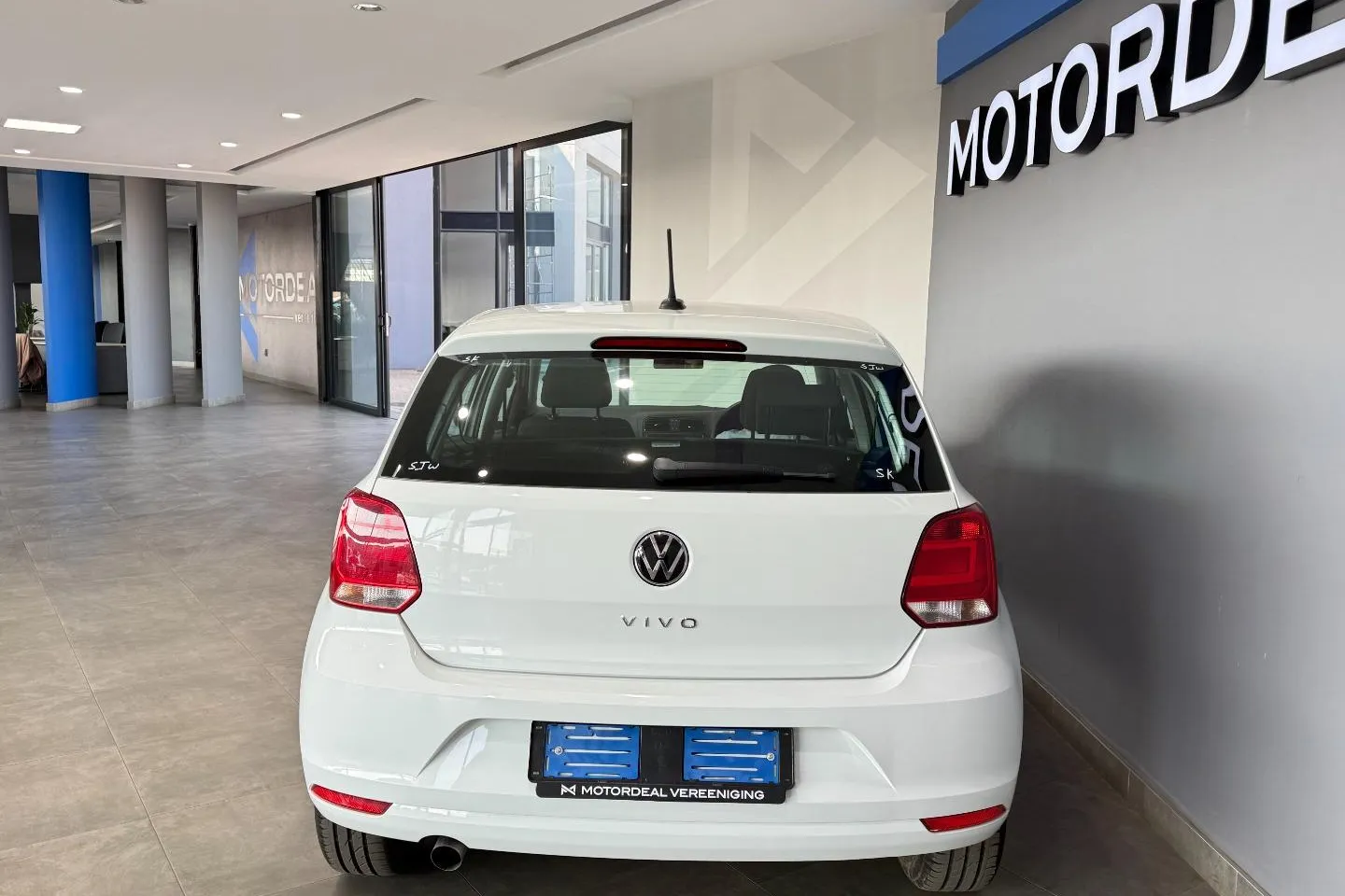 2025 Volkswagen Polo Vivo Hatch 1.6 Life Tip, photo 8 of 13
