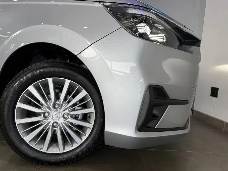 2026 Honda Amaze 1.2 Trend, photo 11 of 11