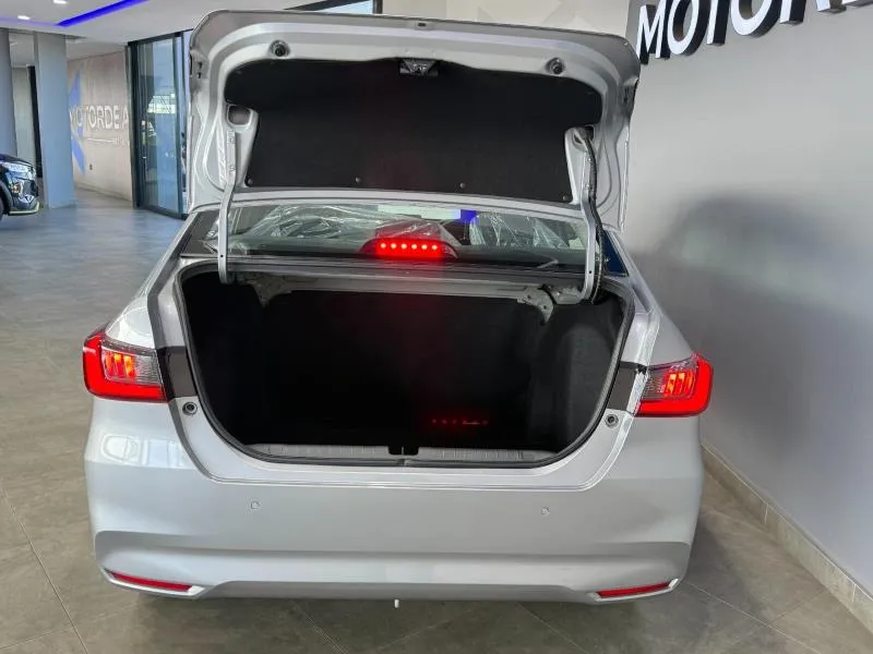 2026 Honda Amaze 1.2 Trend, photo 7 of 11